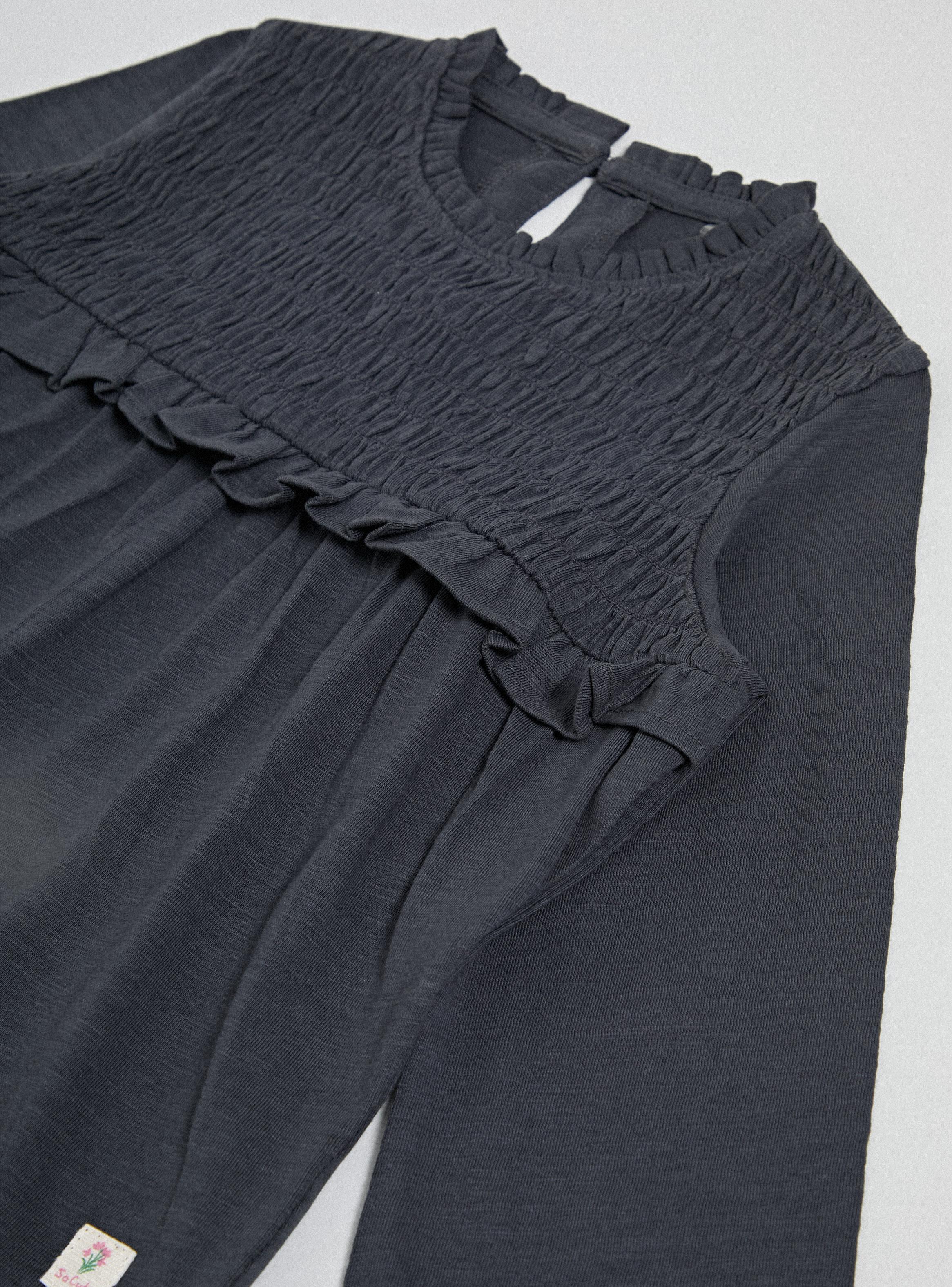 Blusa con Panal Elasticado y Cuello Mock-3