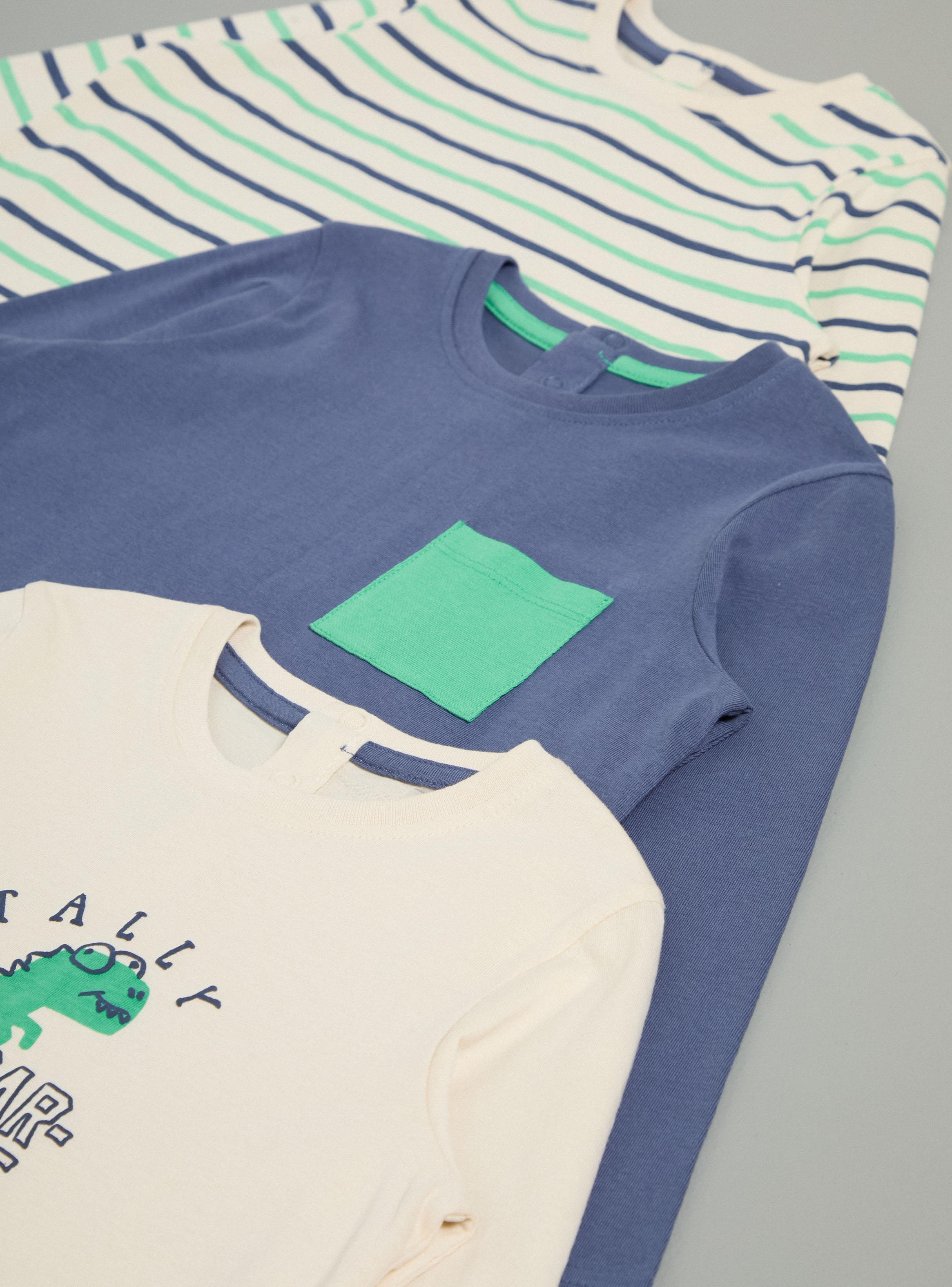 Polera Tripack Estampado Focal y Diseño Variado-2