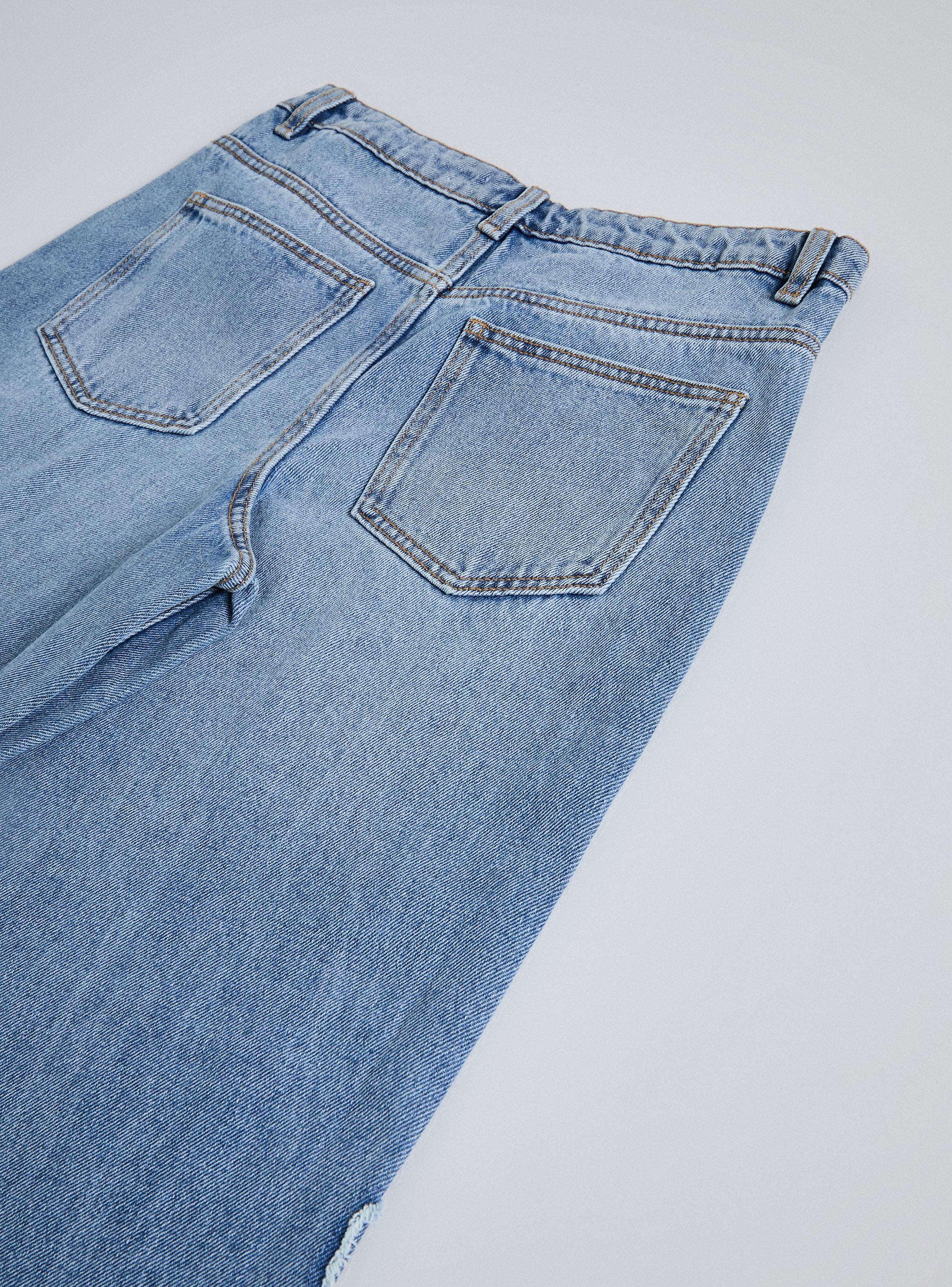 Jeans Cintura Cruzada y Parche Flor-3