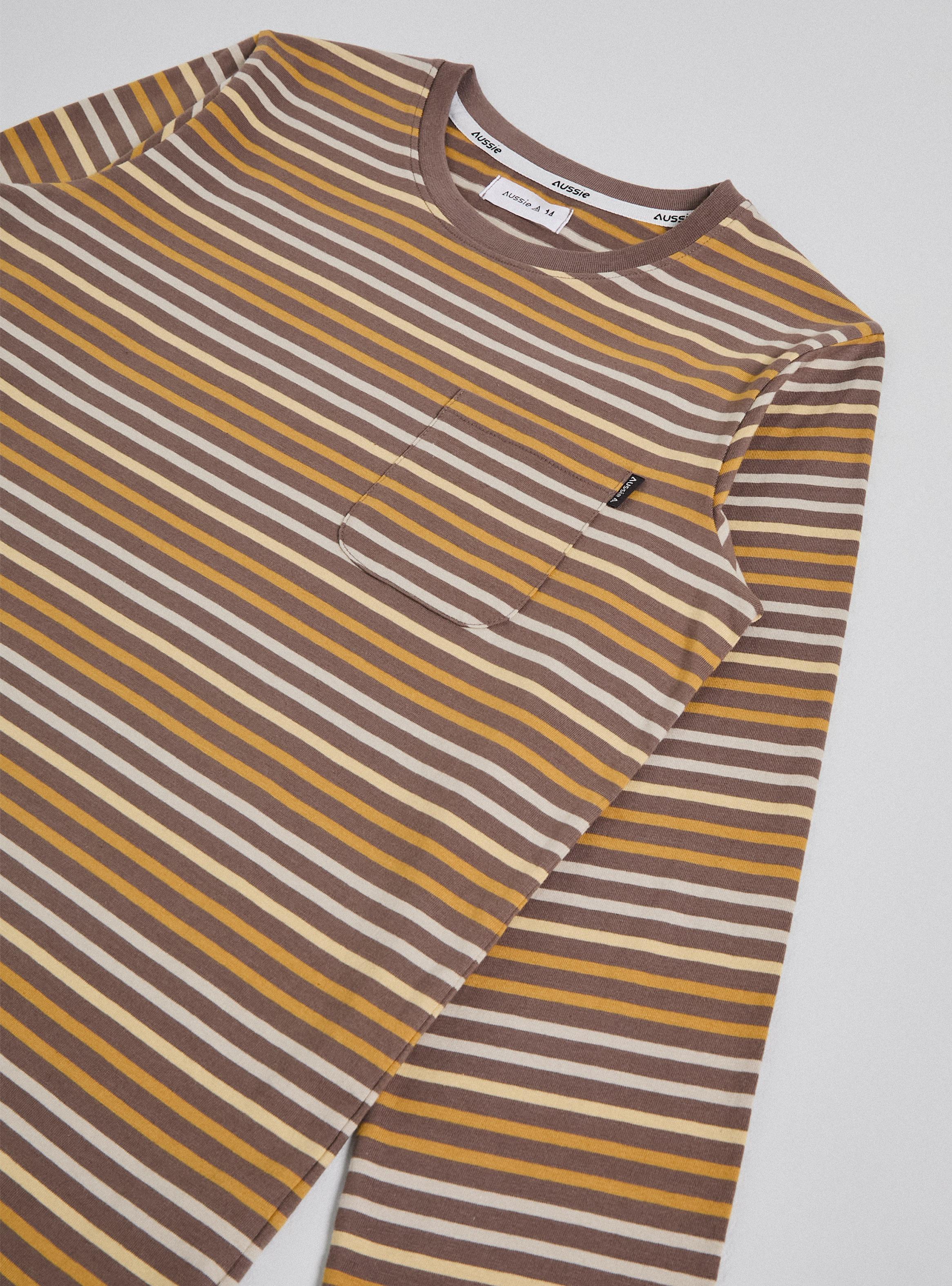 Polera Líneas a Tono con Bolsillo Delantero-3