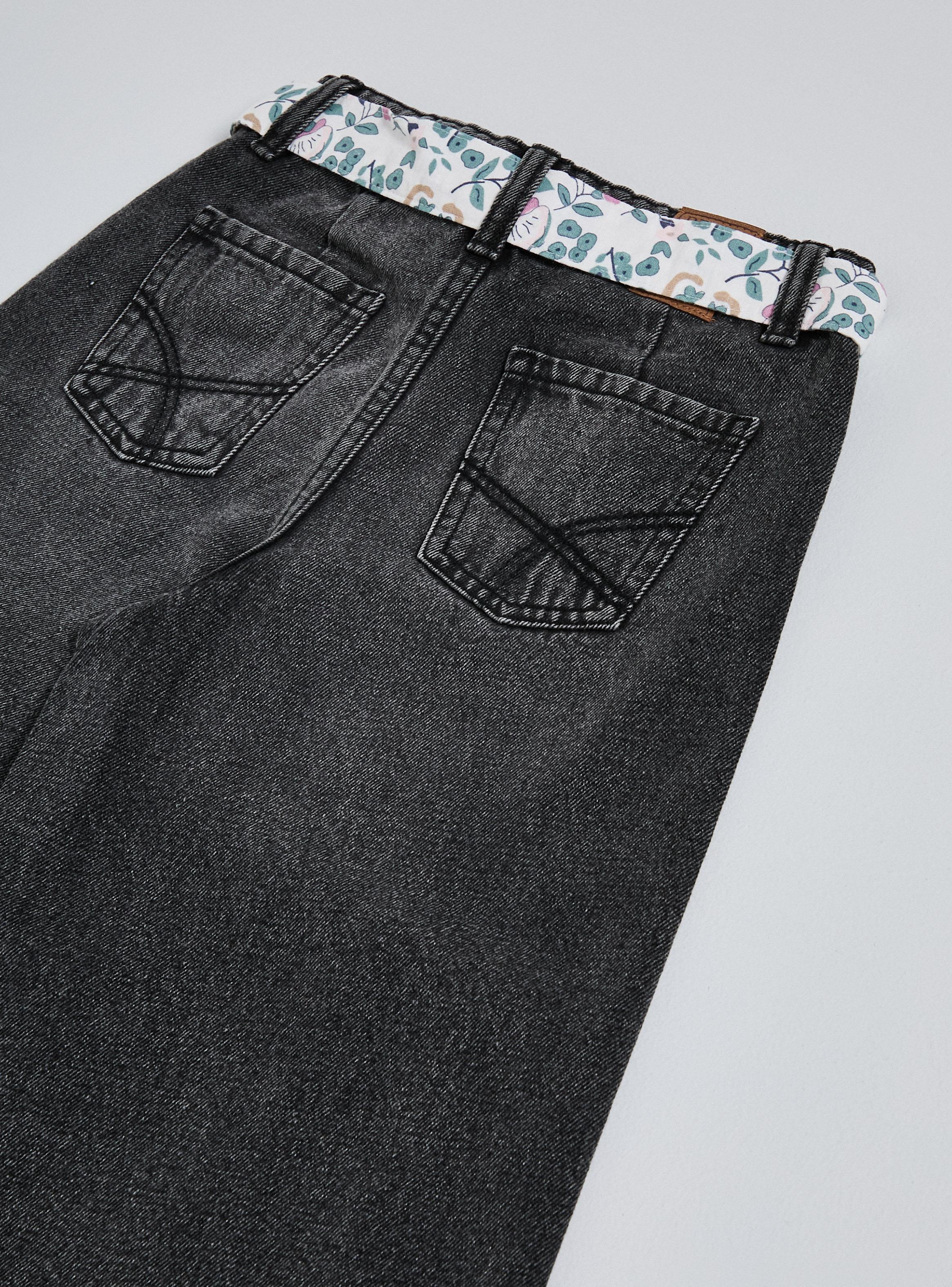 Jeans con Cinturón de Tela Estampado-2