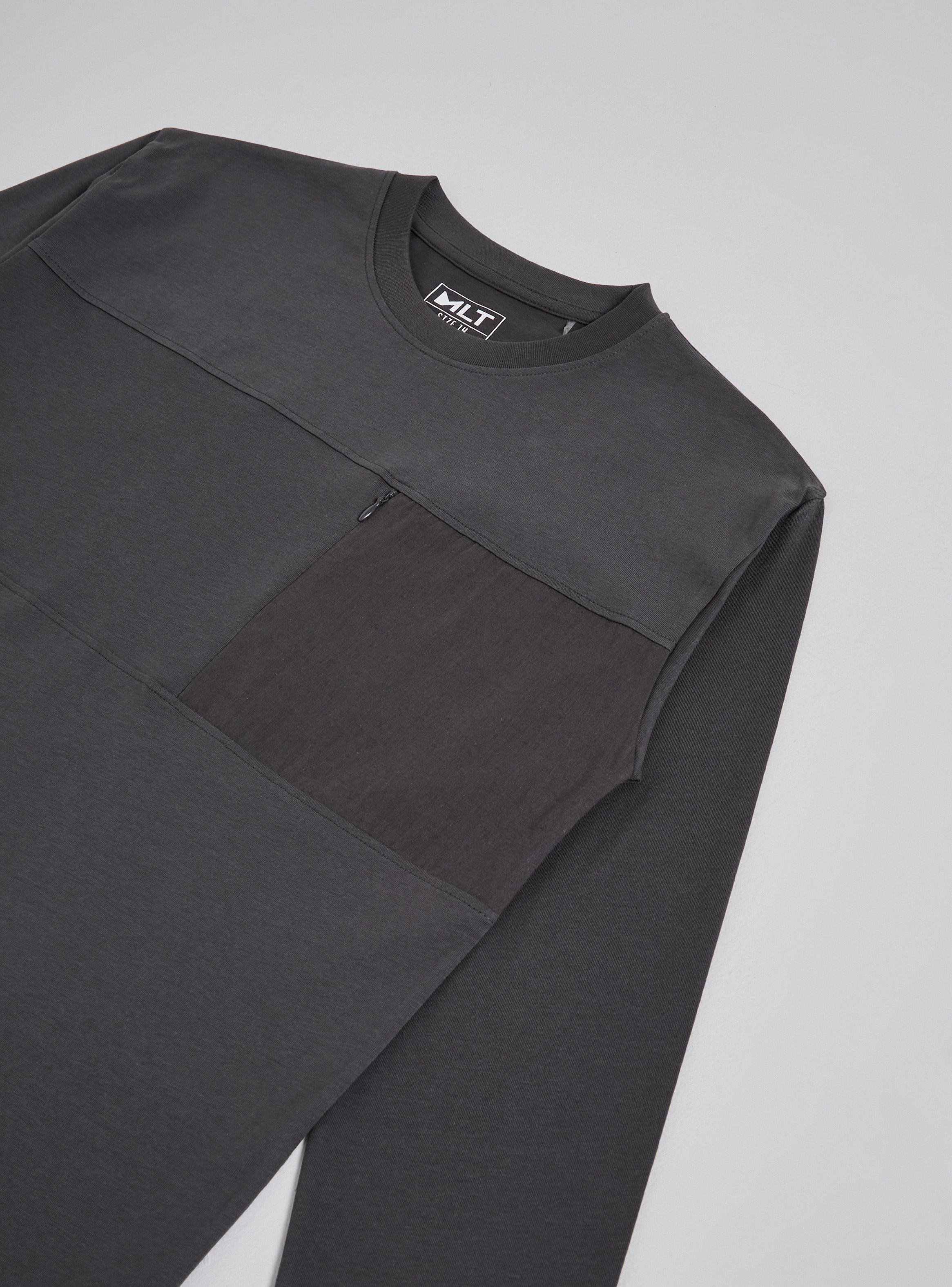 Polera Sólida con Corte y Cierre-3