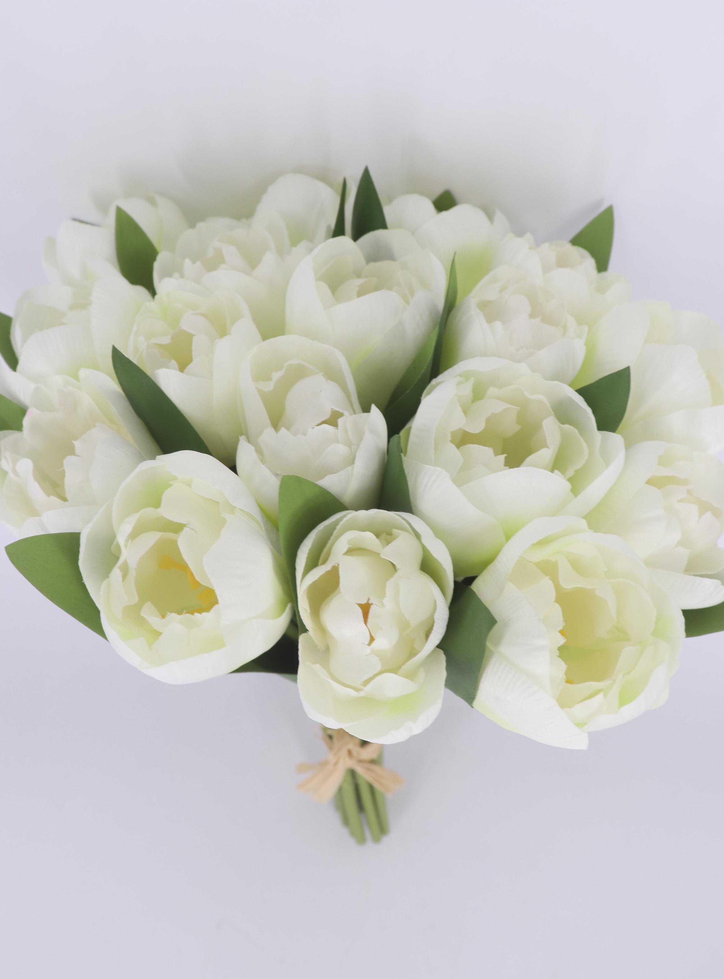 Ramo Tulipan Blanco-2