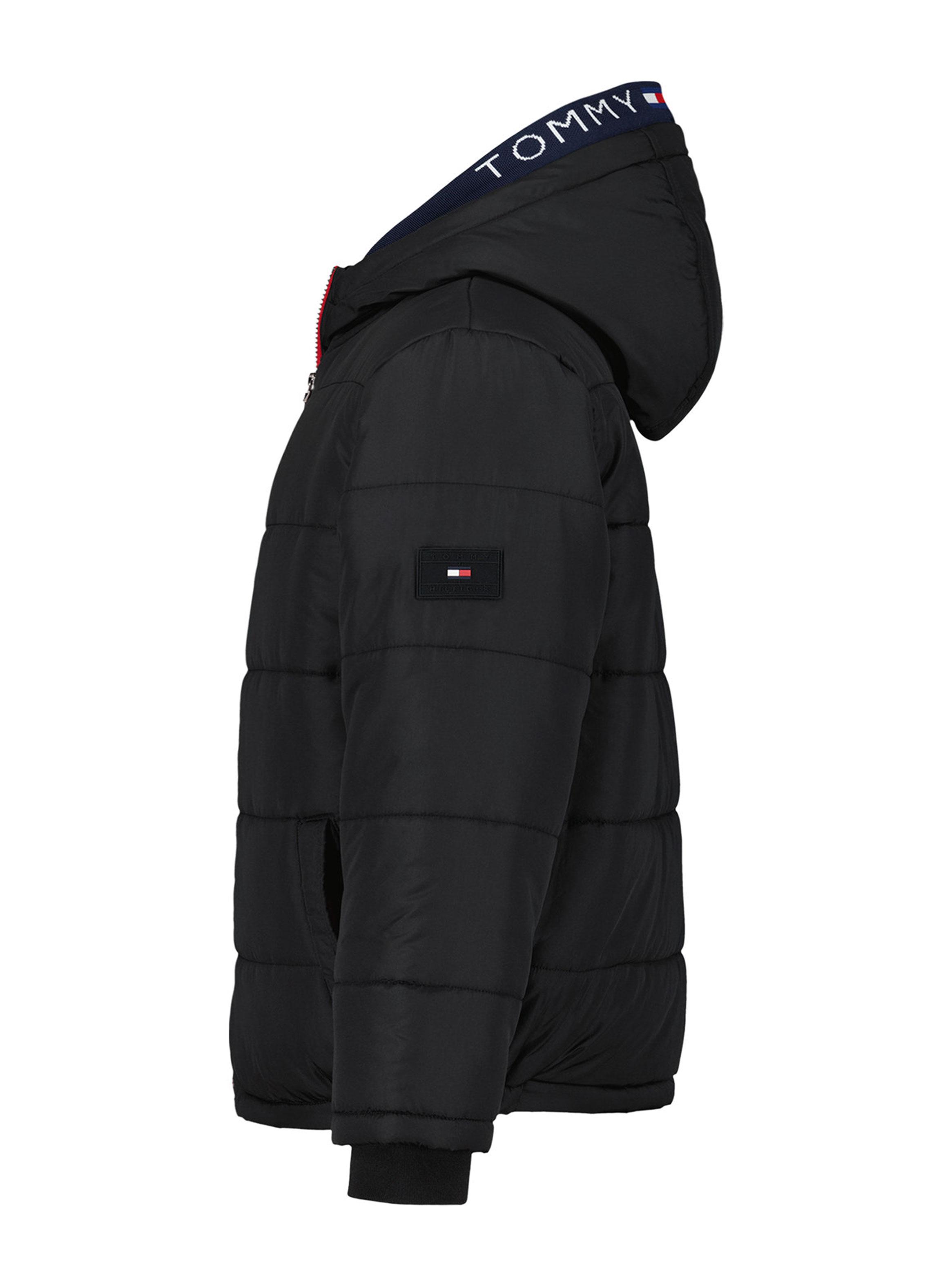 Parka Detalle Cierre Color y Logo en Manga-2