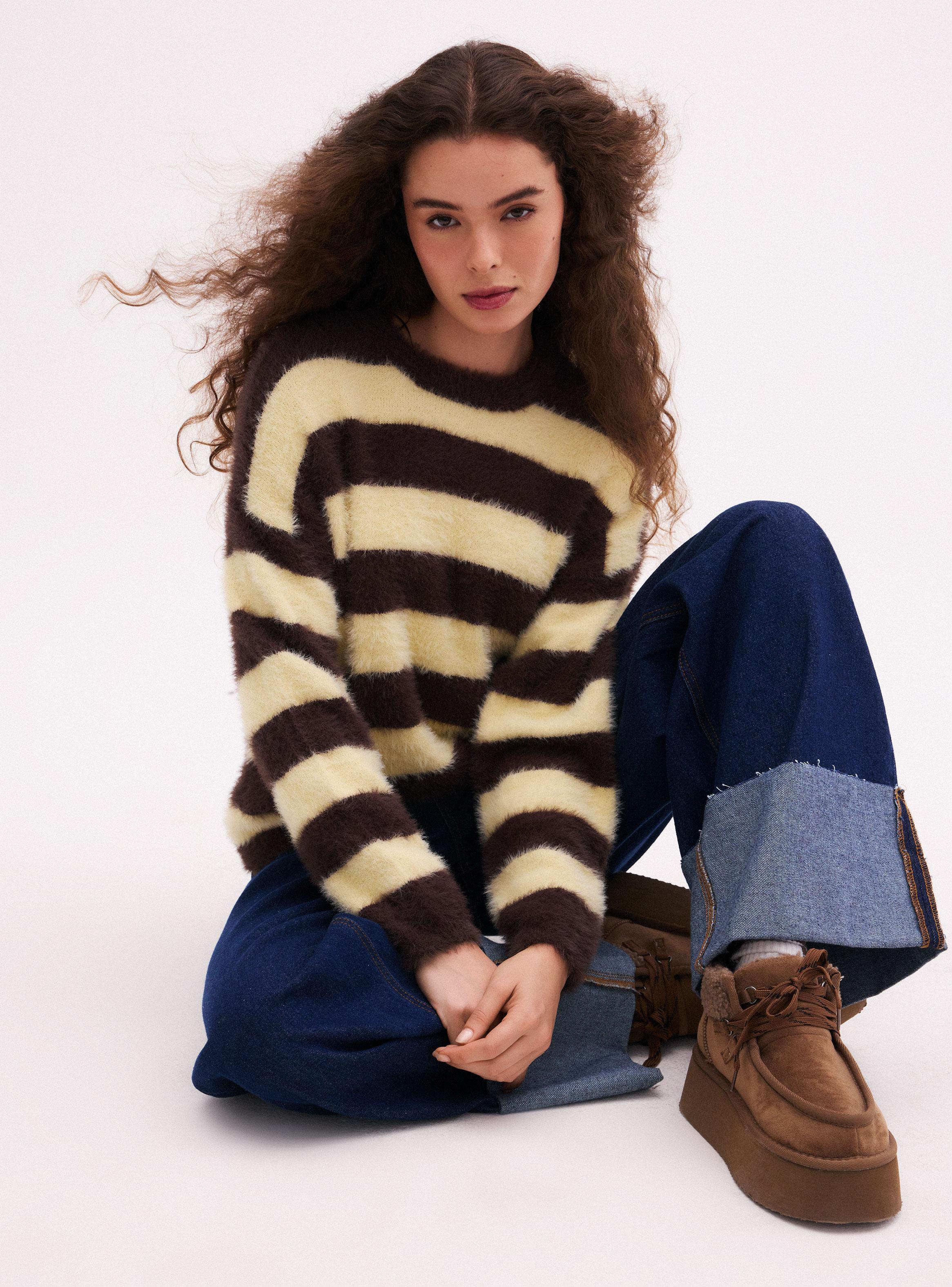 Sweater Cuello Redondo Estampado Rayas-2