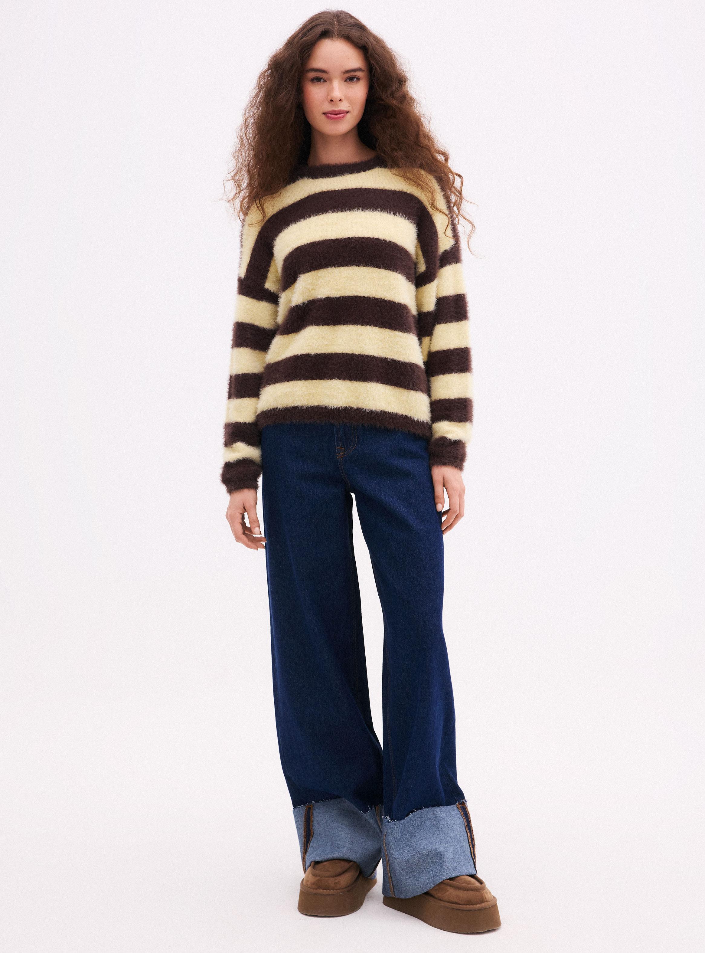 Sweater Cuello Redondo Estampado Rayas-4
