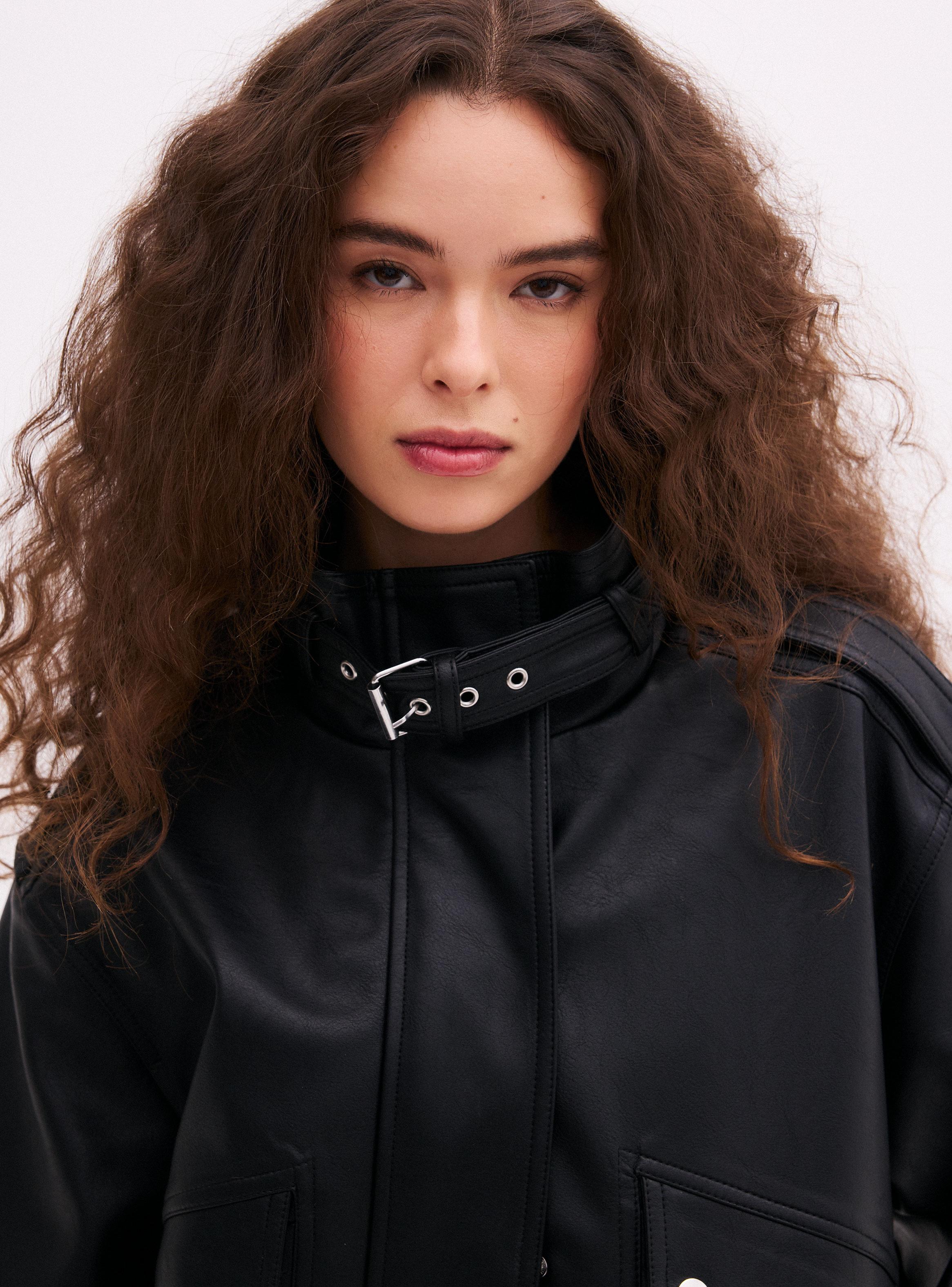 Chaqueta de Cuello Alto-2