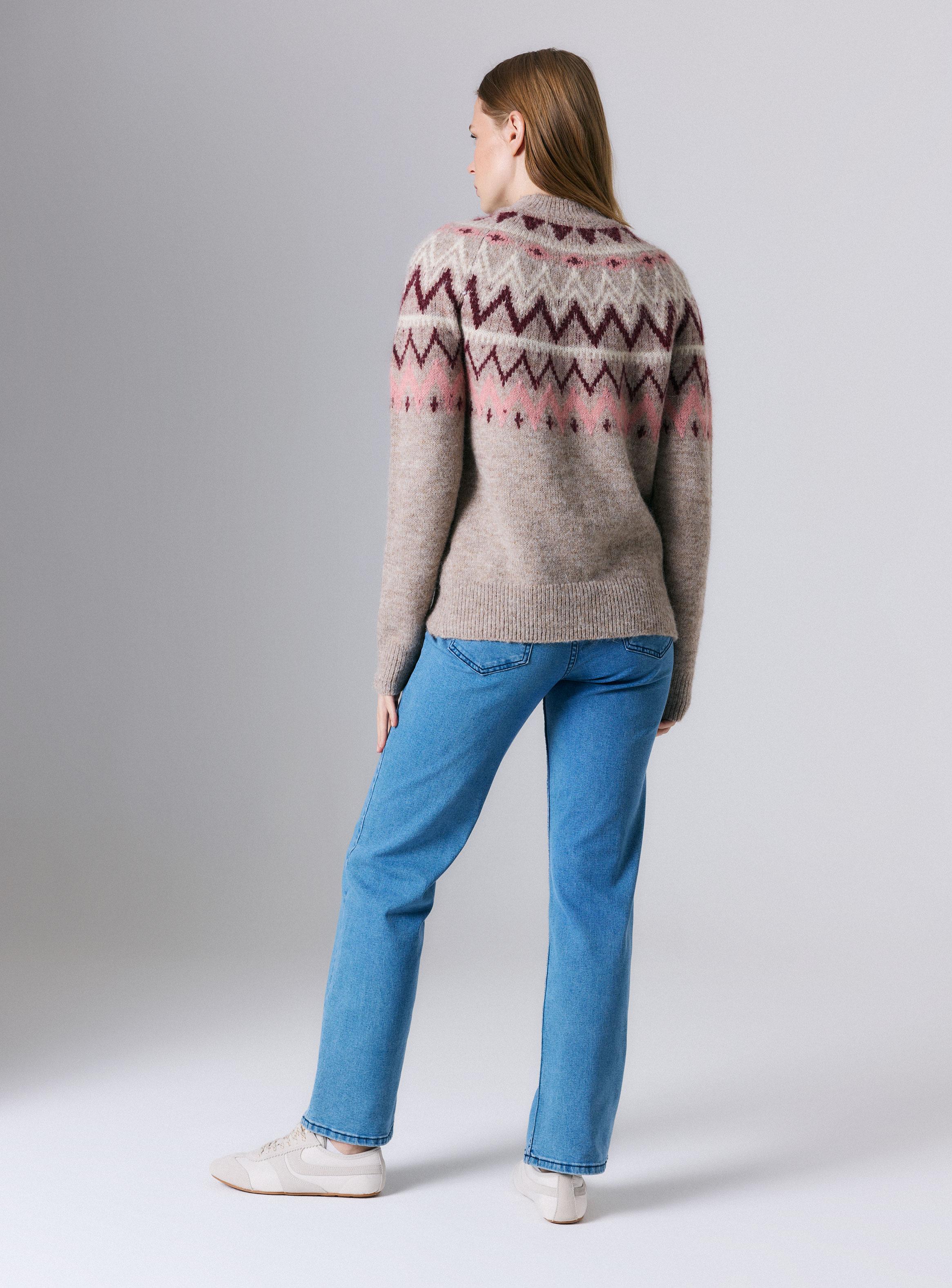 Sweater Mock Neck Fair Design-5