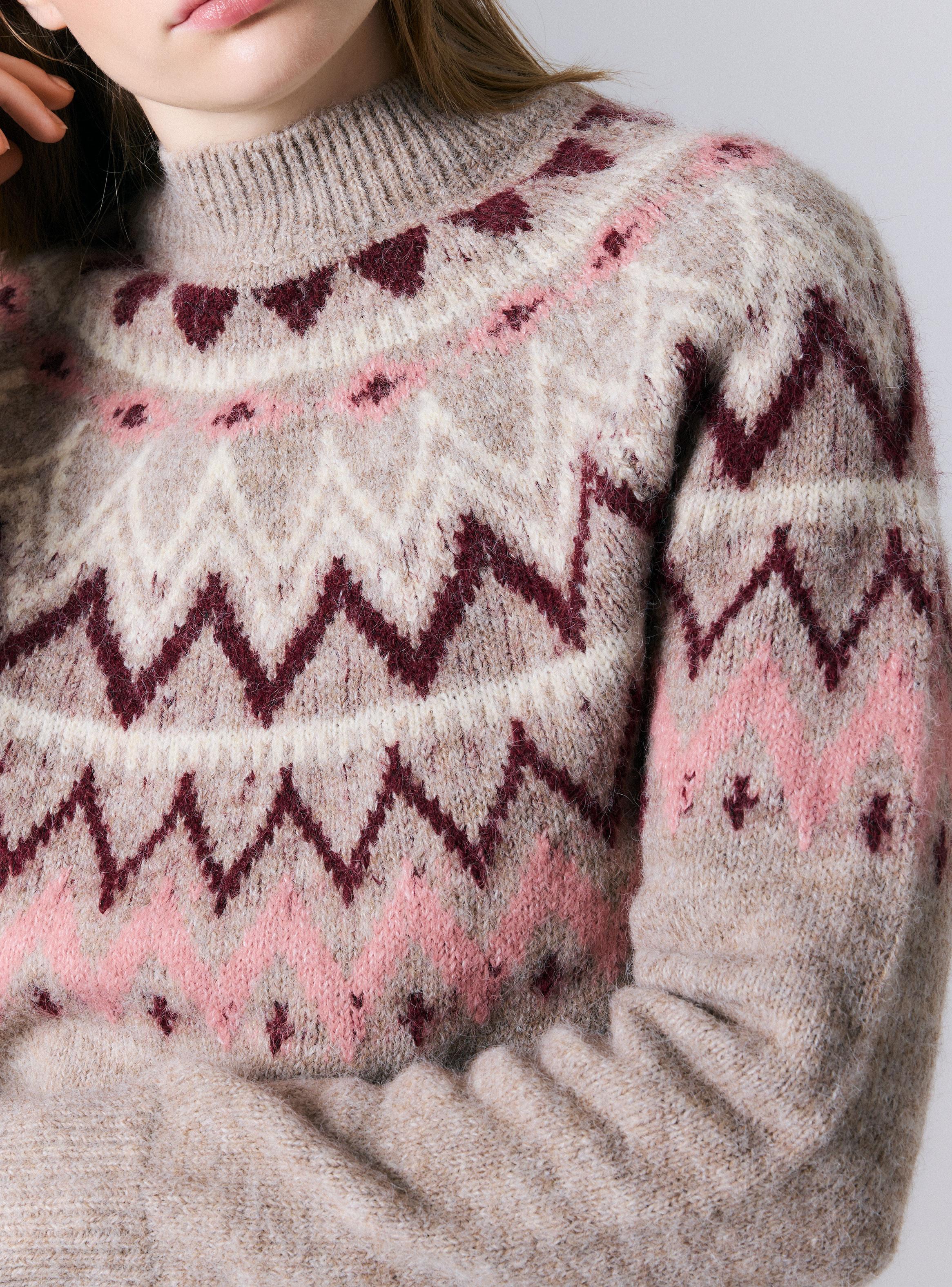 Sweater Mock Neck Fair Design-3