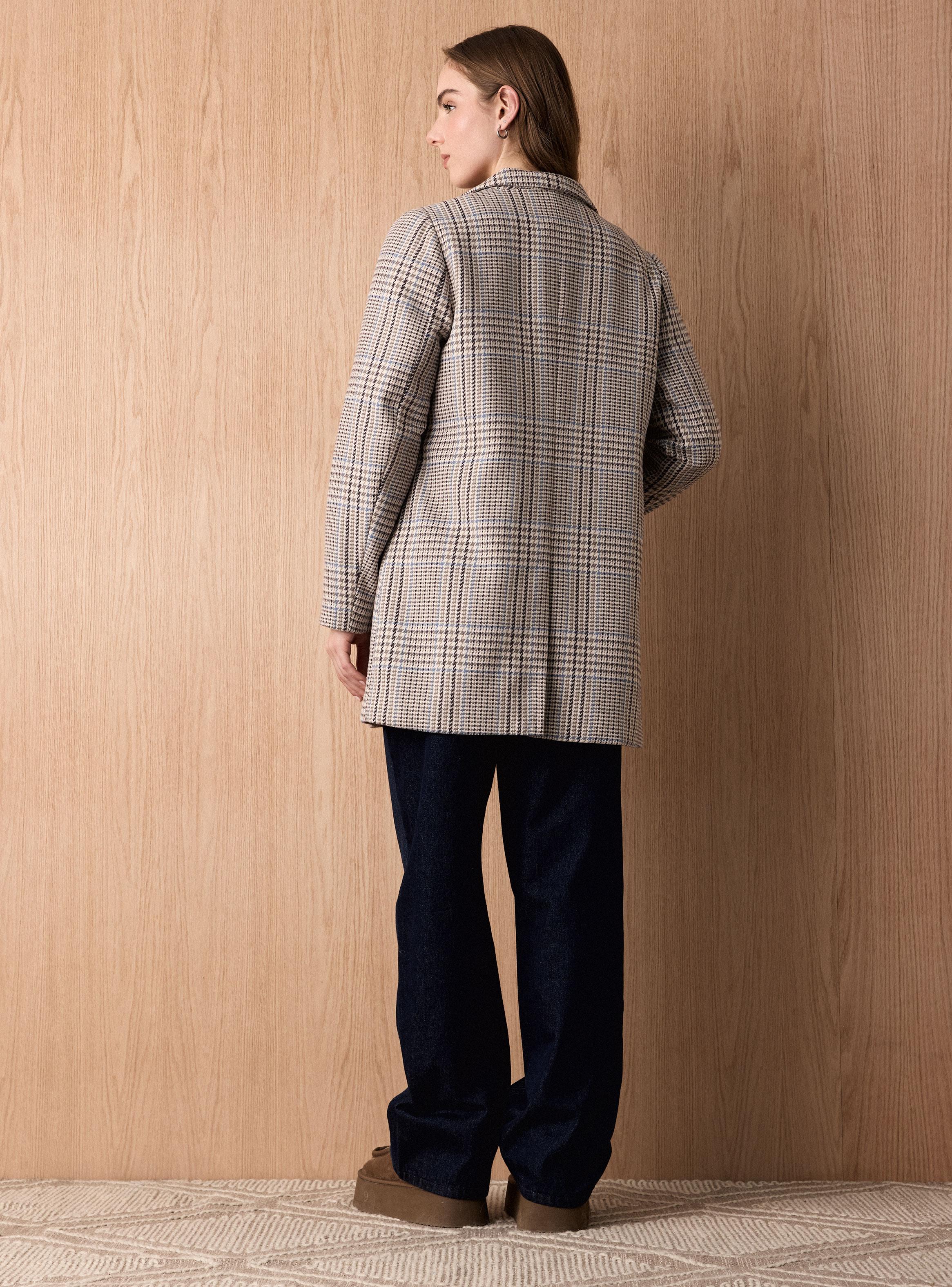 Abrigo Básico con Cuadros-5