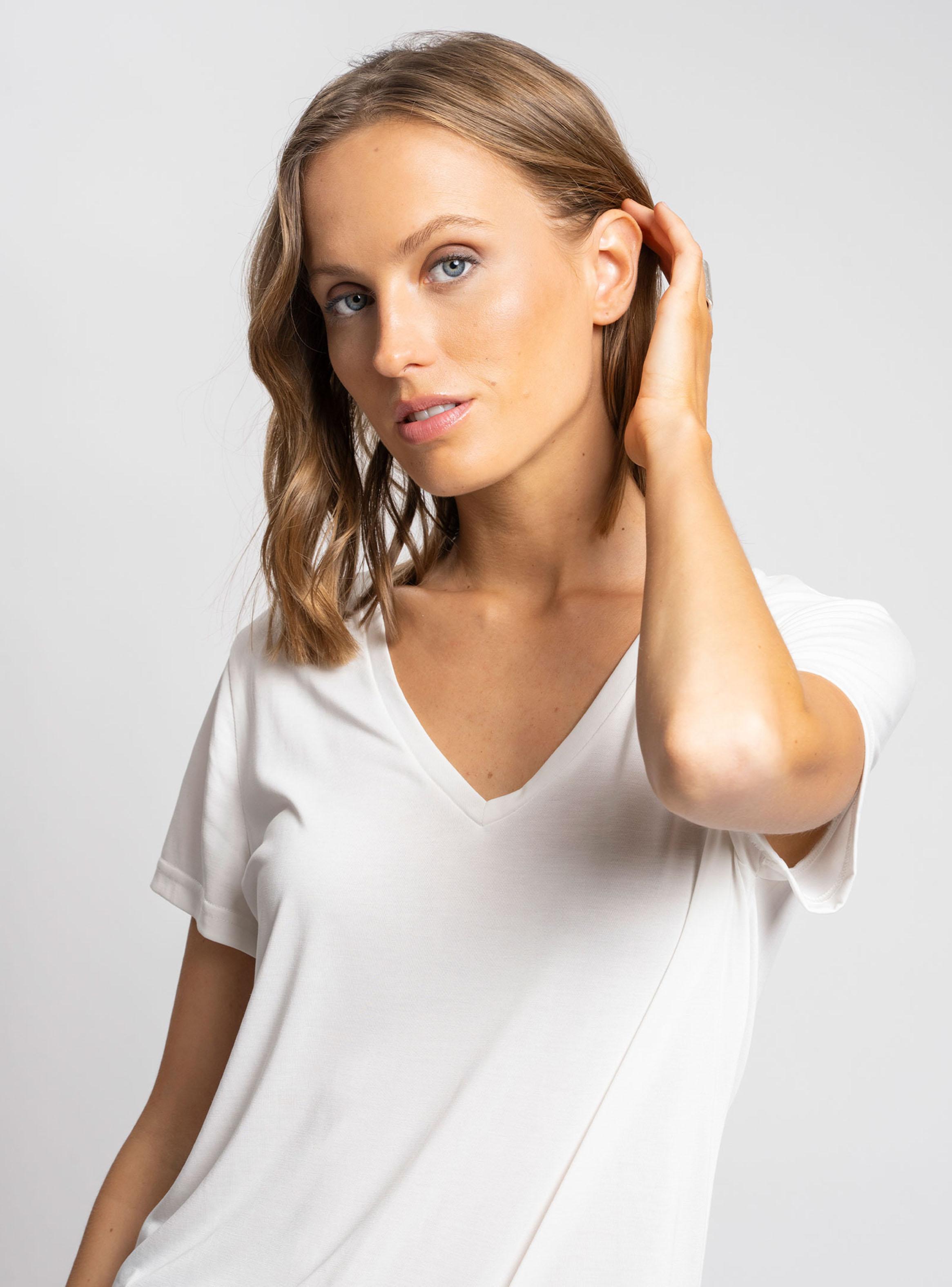 Polera Manga Corta Fit Clásico Blanco-3