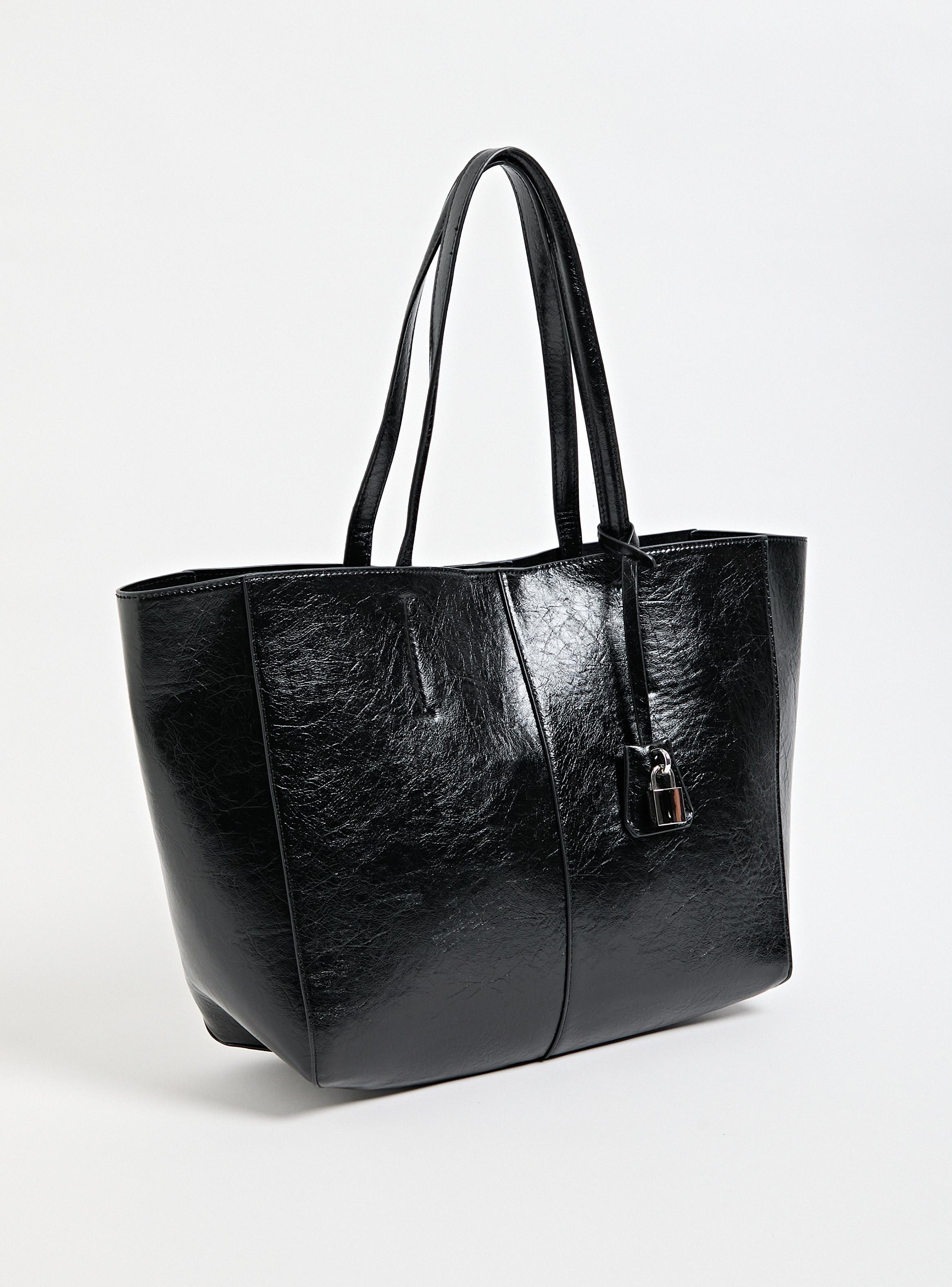 Cartera de Hombro Totebag Detalle Candado-3
