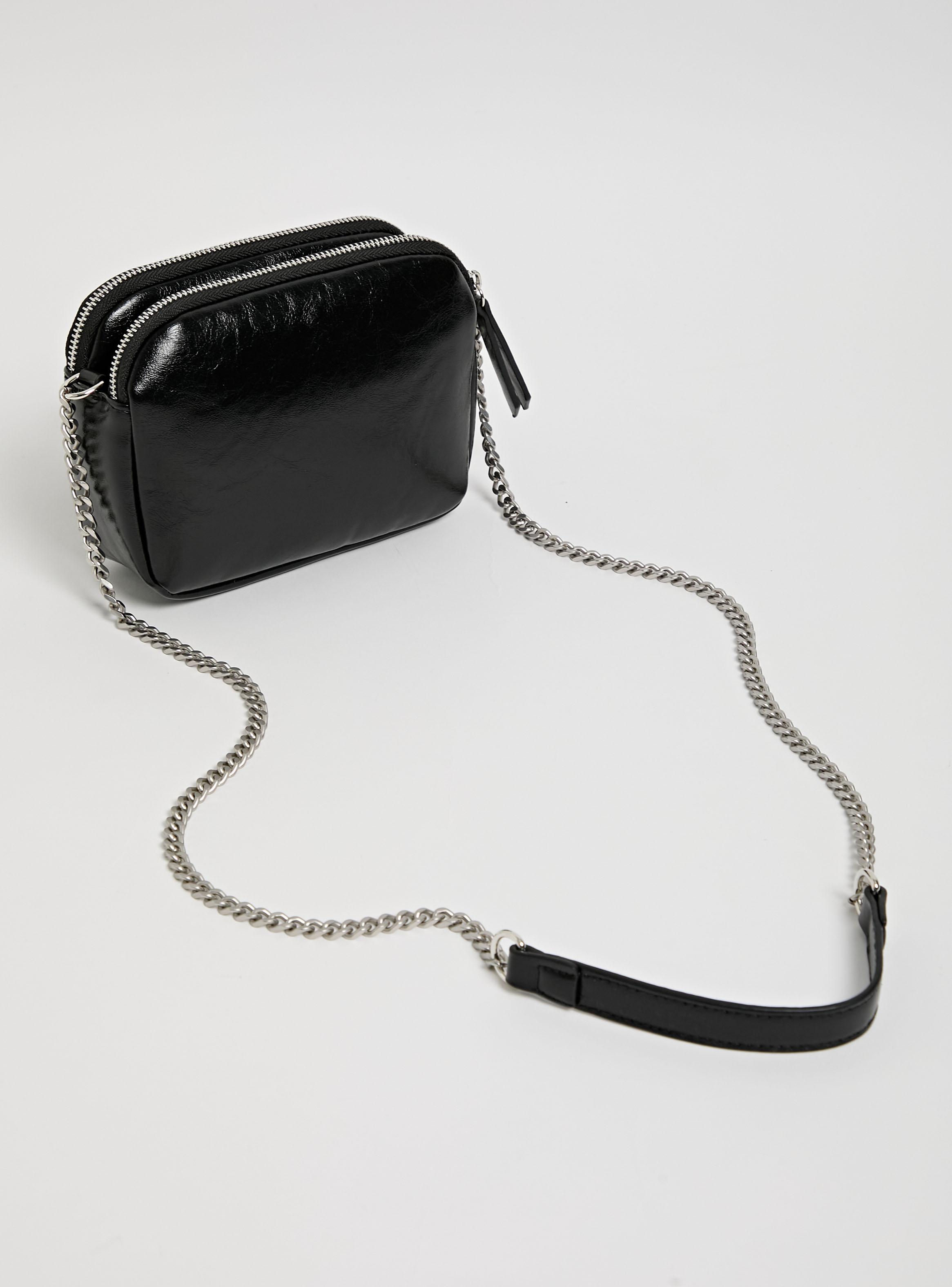 Cartera de Hombro Tachas y Ojetillos-2