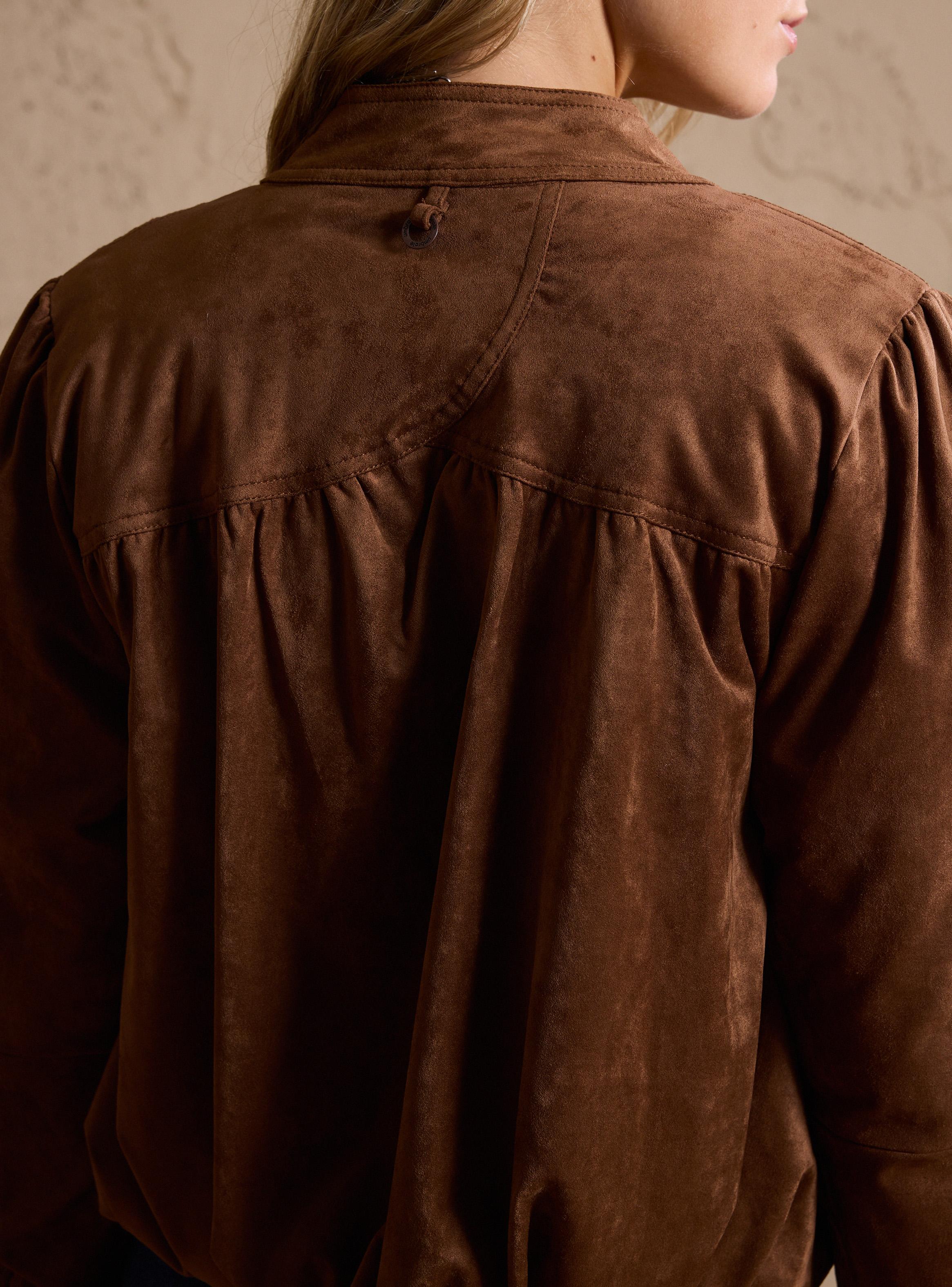 Chaqueta Cuello Funnel-3