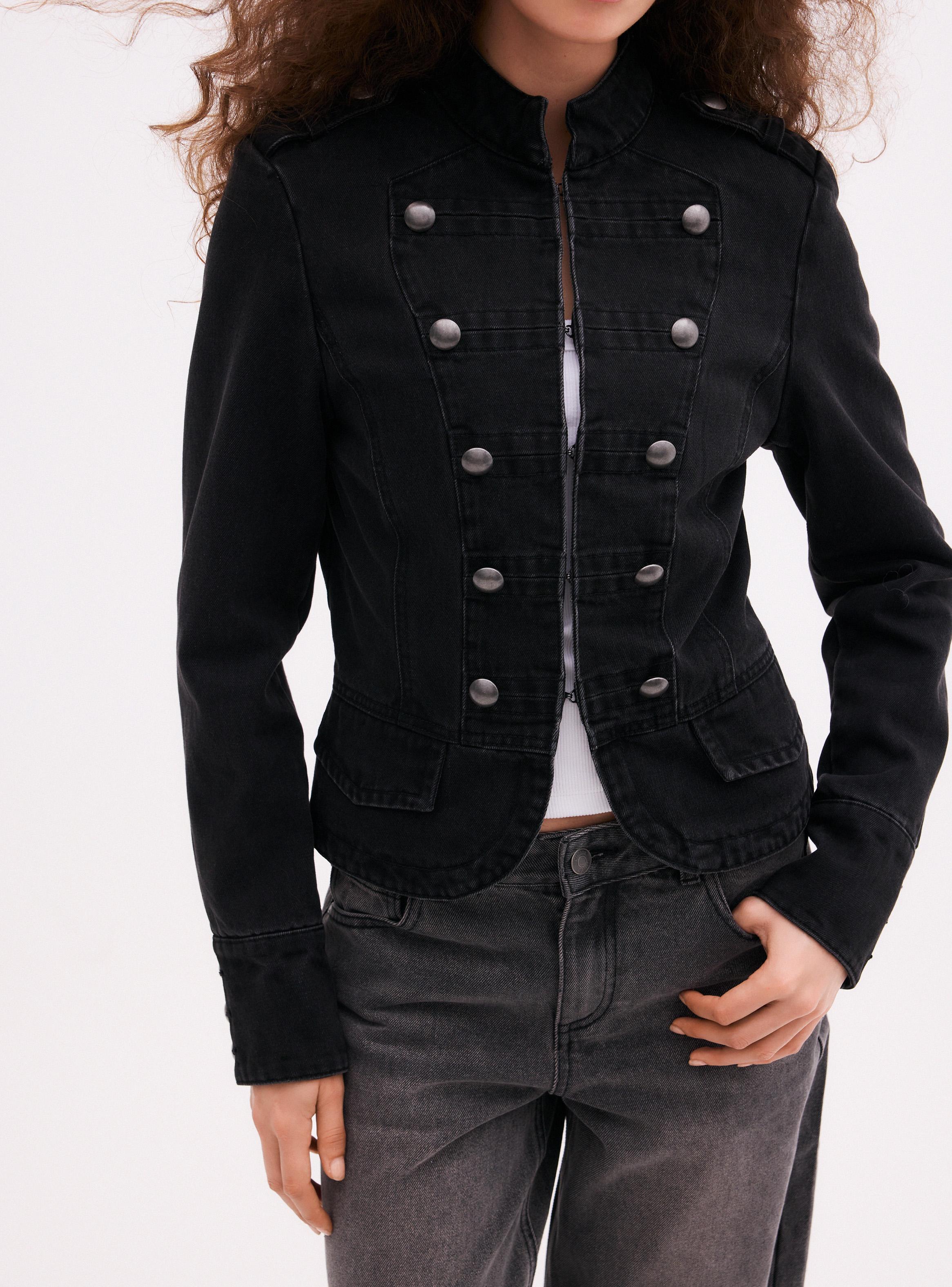 Chaqueta Royal Core Entallada con Botones Metálicos-3