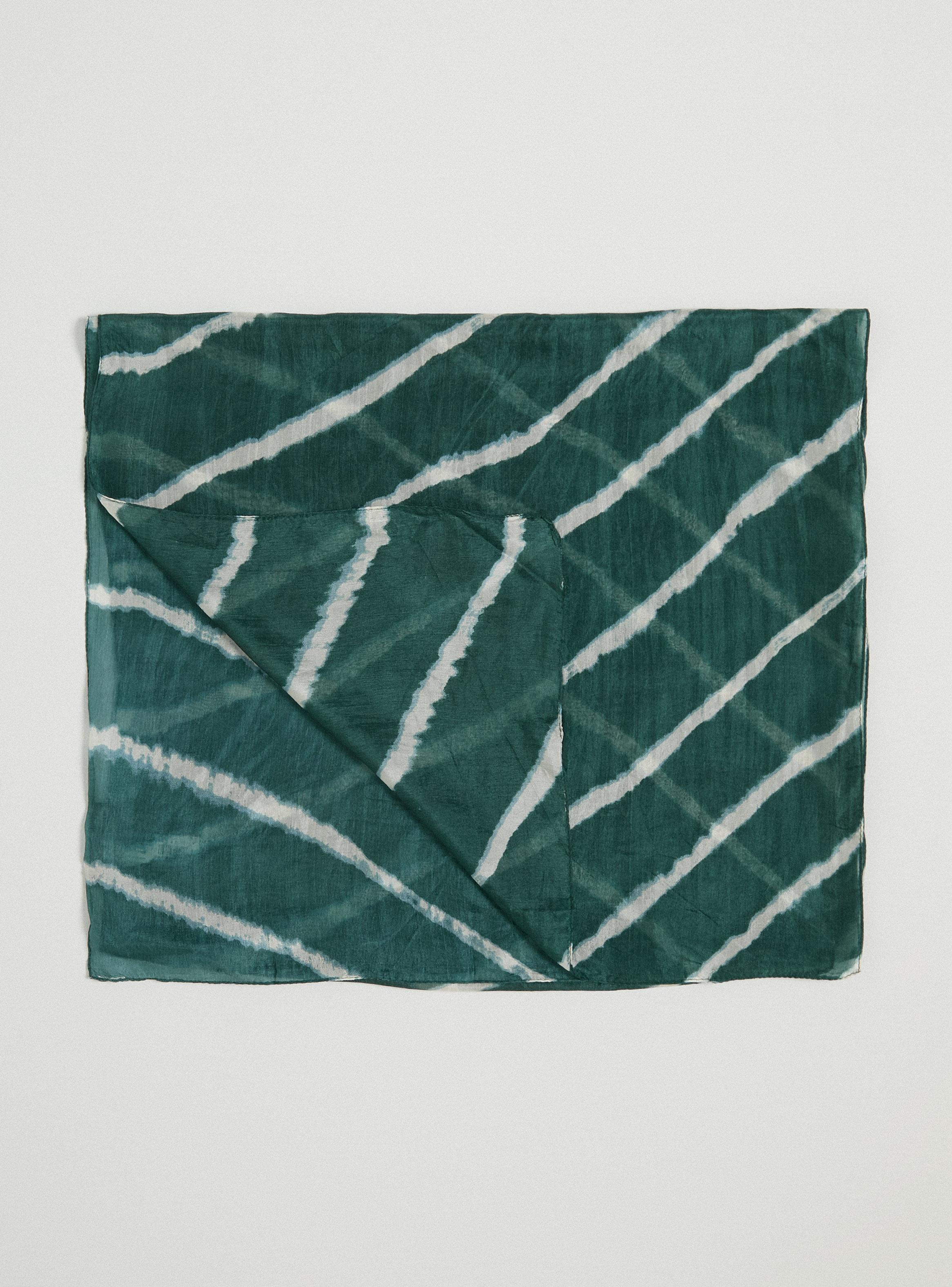 Pañuelo Diseño Estampado de Seda-3