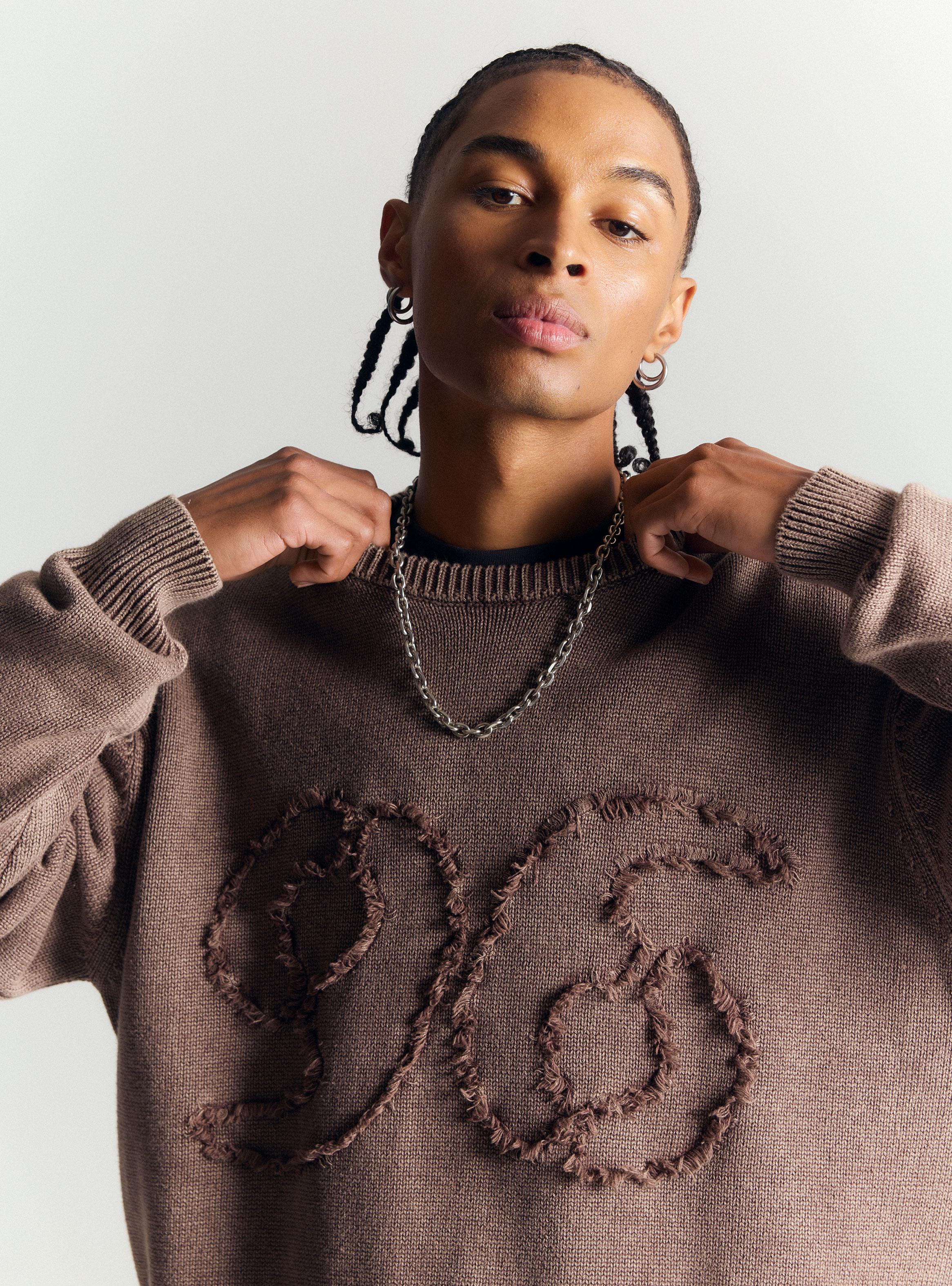 Sweater con Parche Desflecado-2