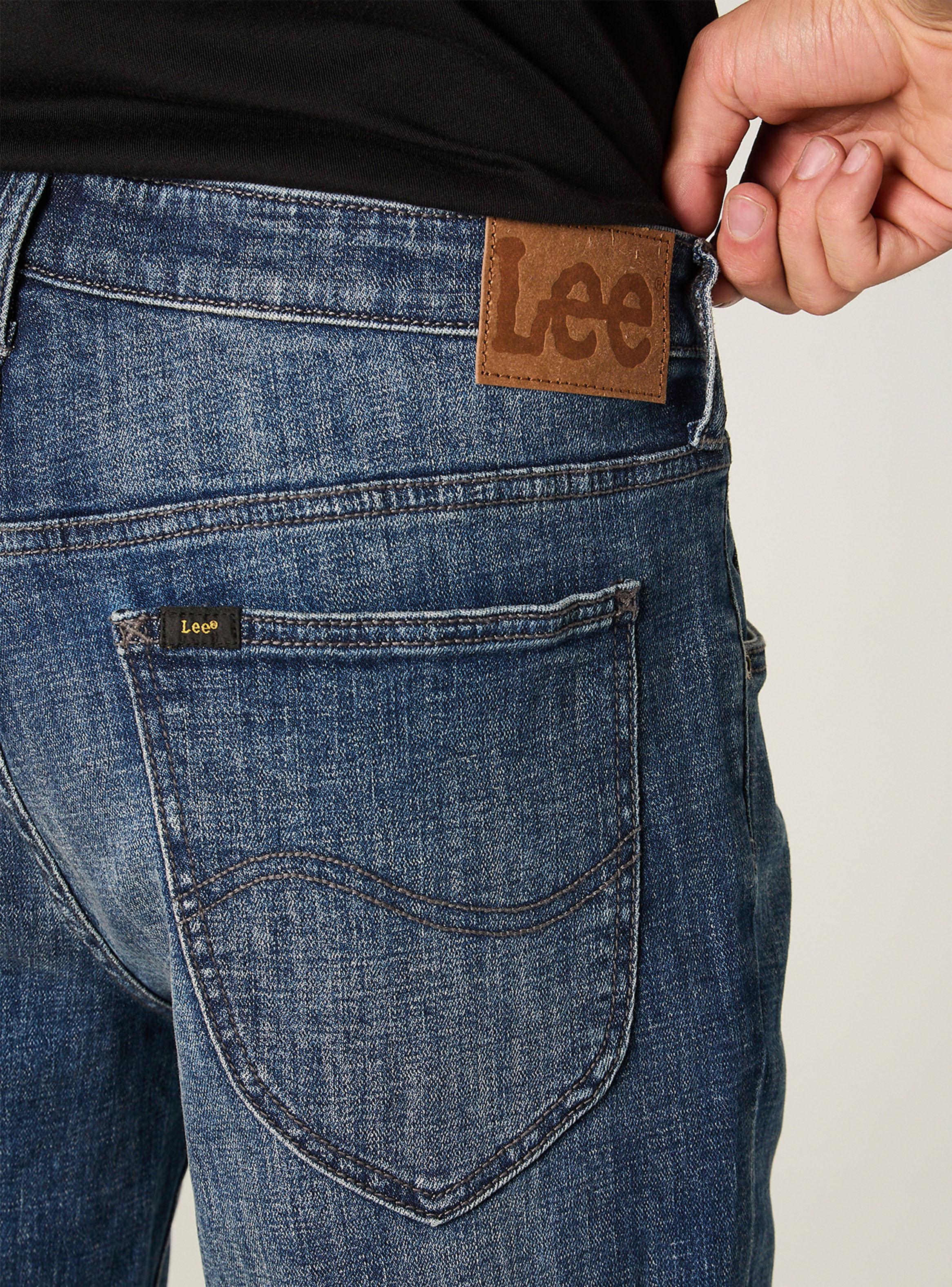 Jeans Modelo Daren Regular Fit-2