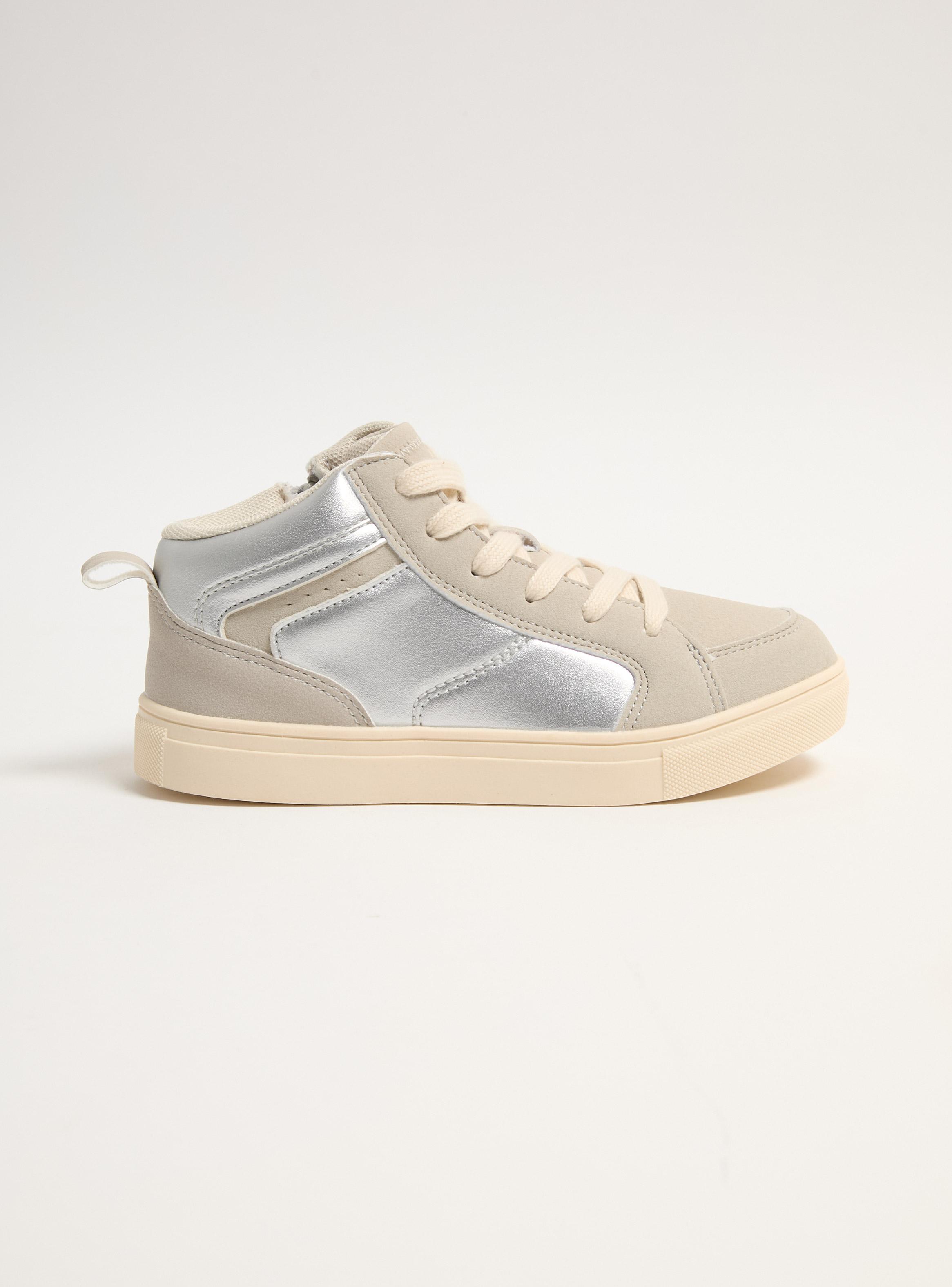 Zapatilla Urbana Material Metalizado Cordón Niña T.25-T.33-1
