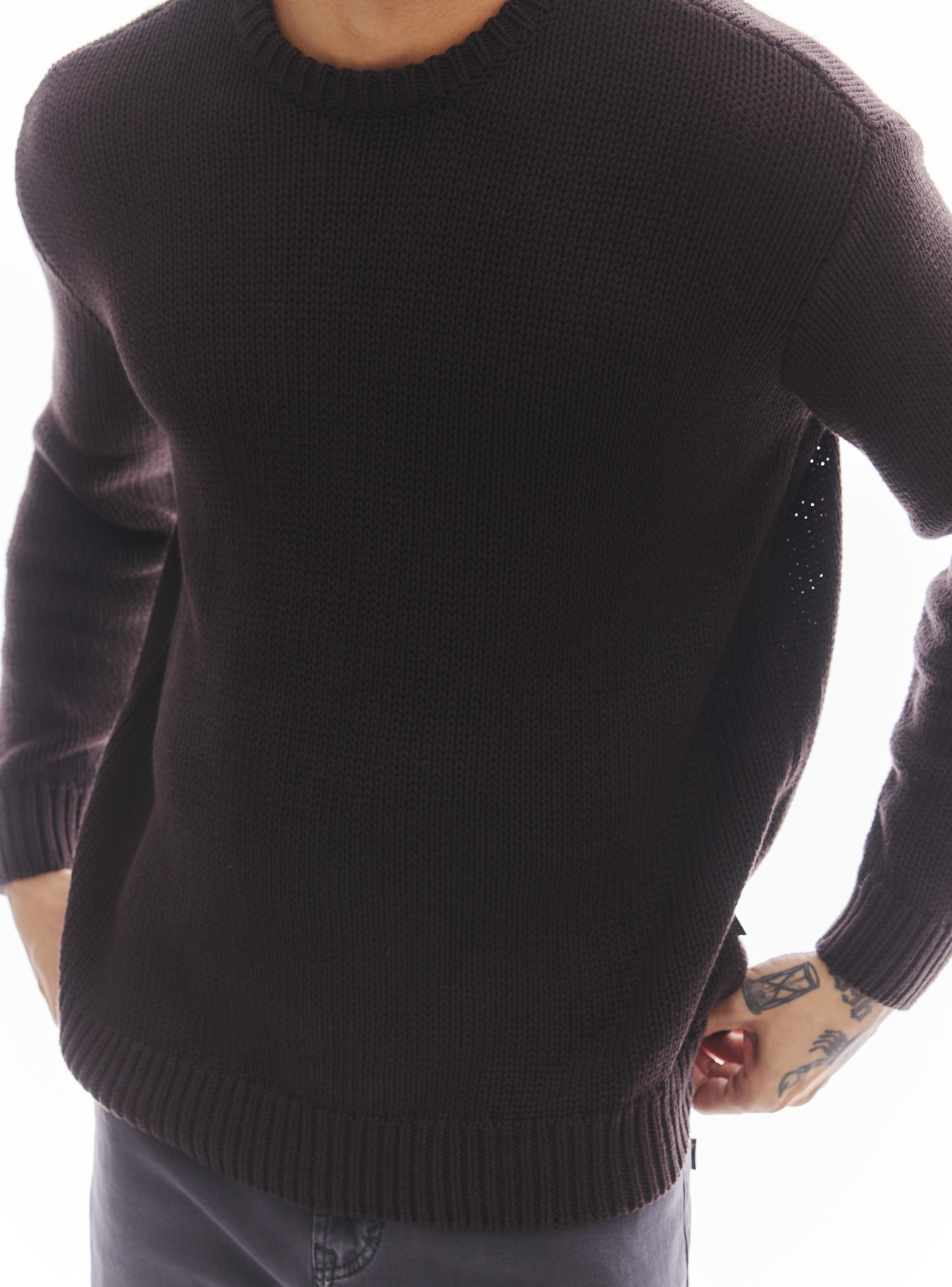 Sweater Grueso con Lavado-3