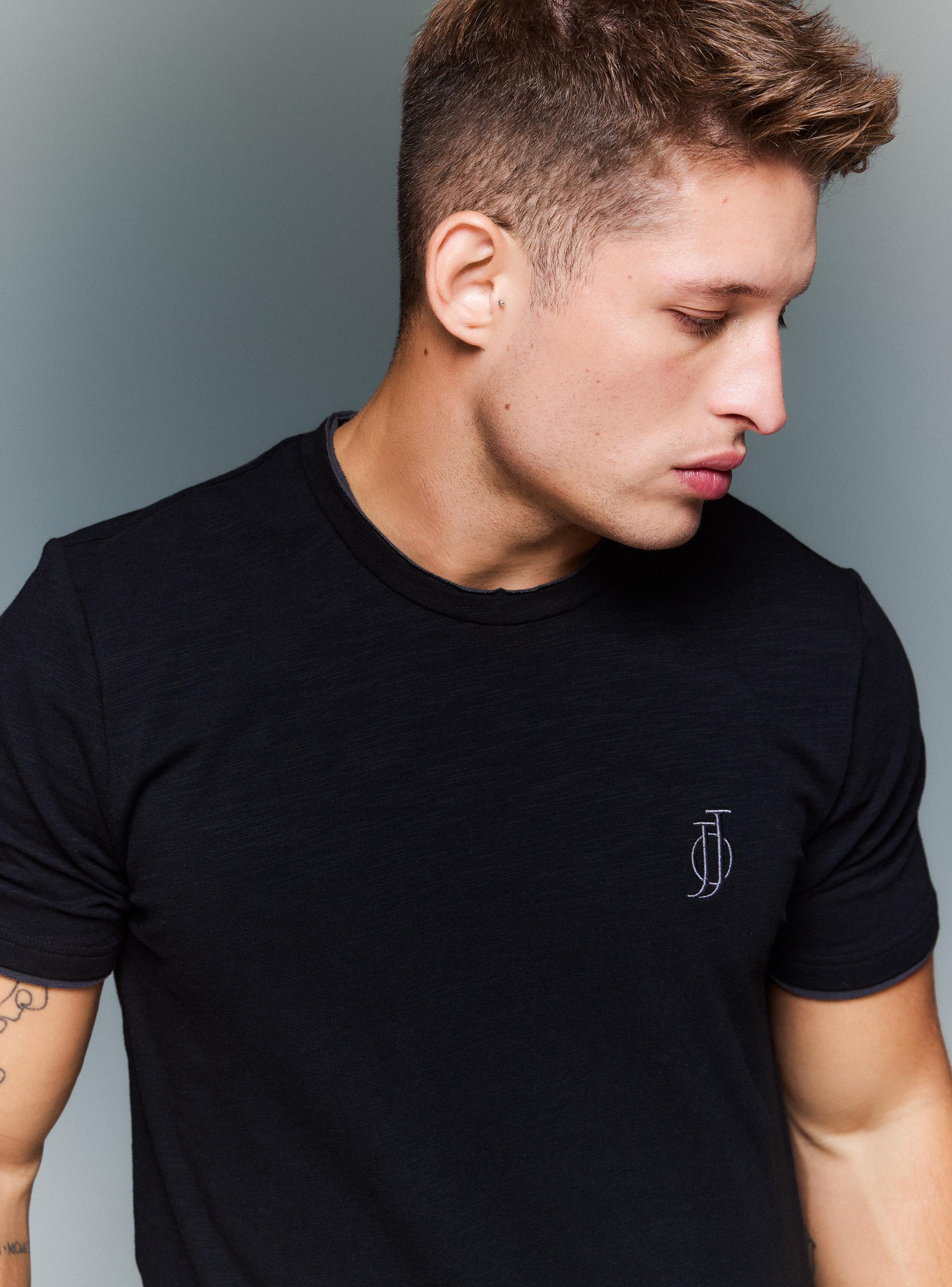 Polera Muscle Fit Tela Contratono-2