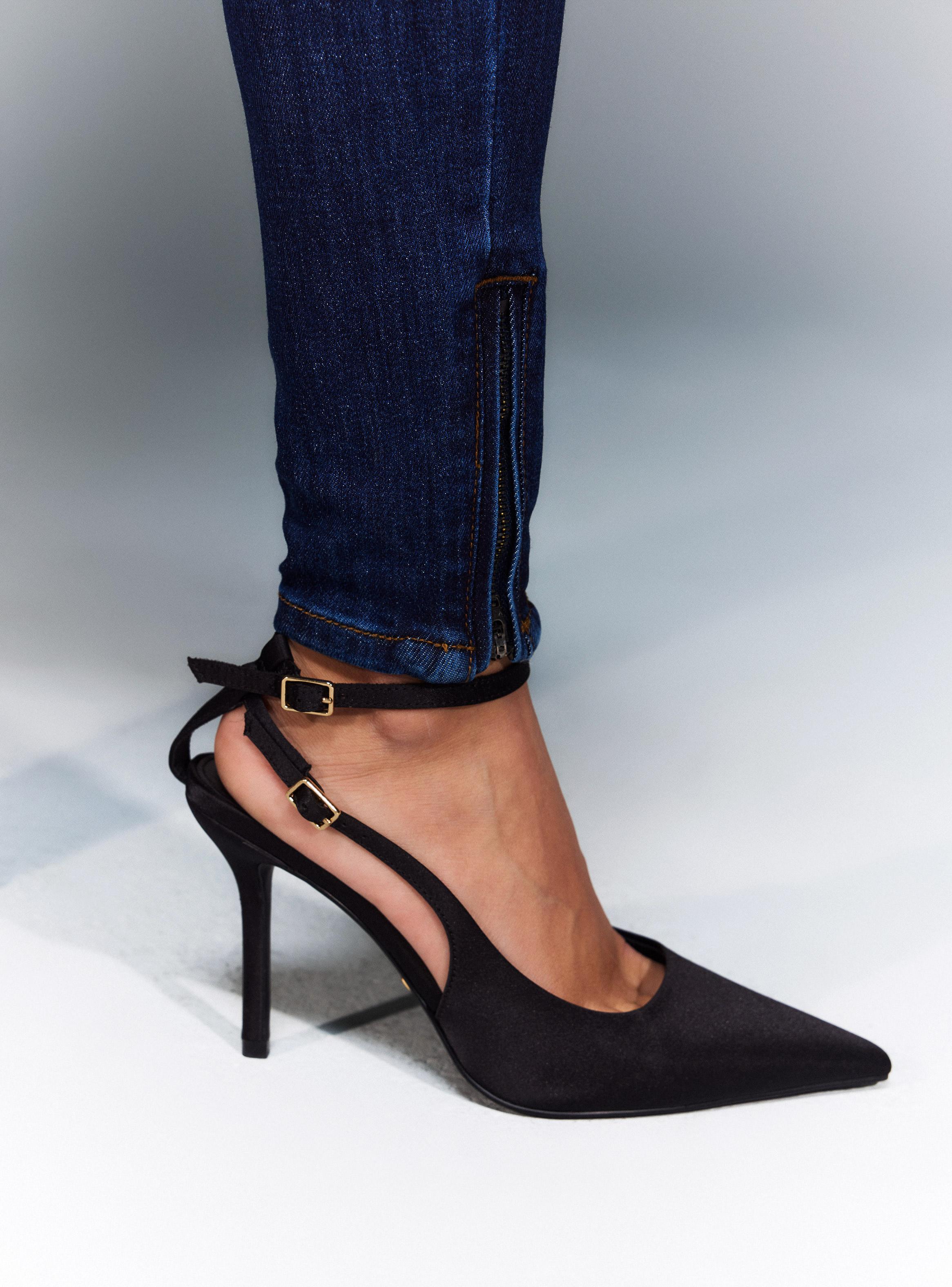 Jeans Skinny Push Up con Cierre en la Bota-3