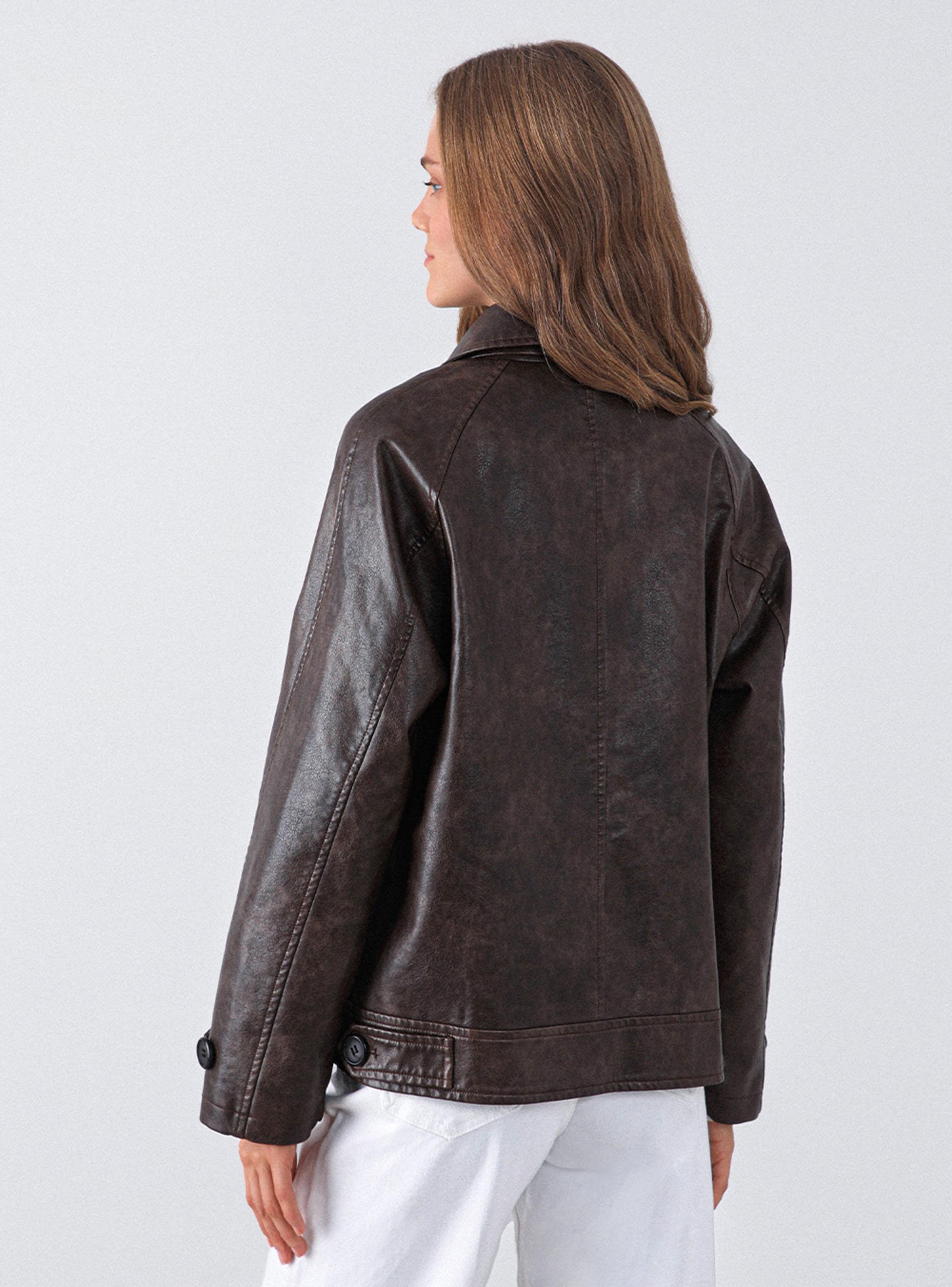 Chaqueta Pu Lazo y Botón-2