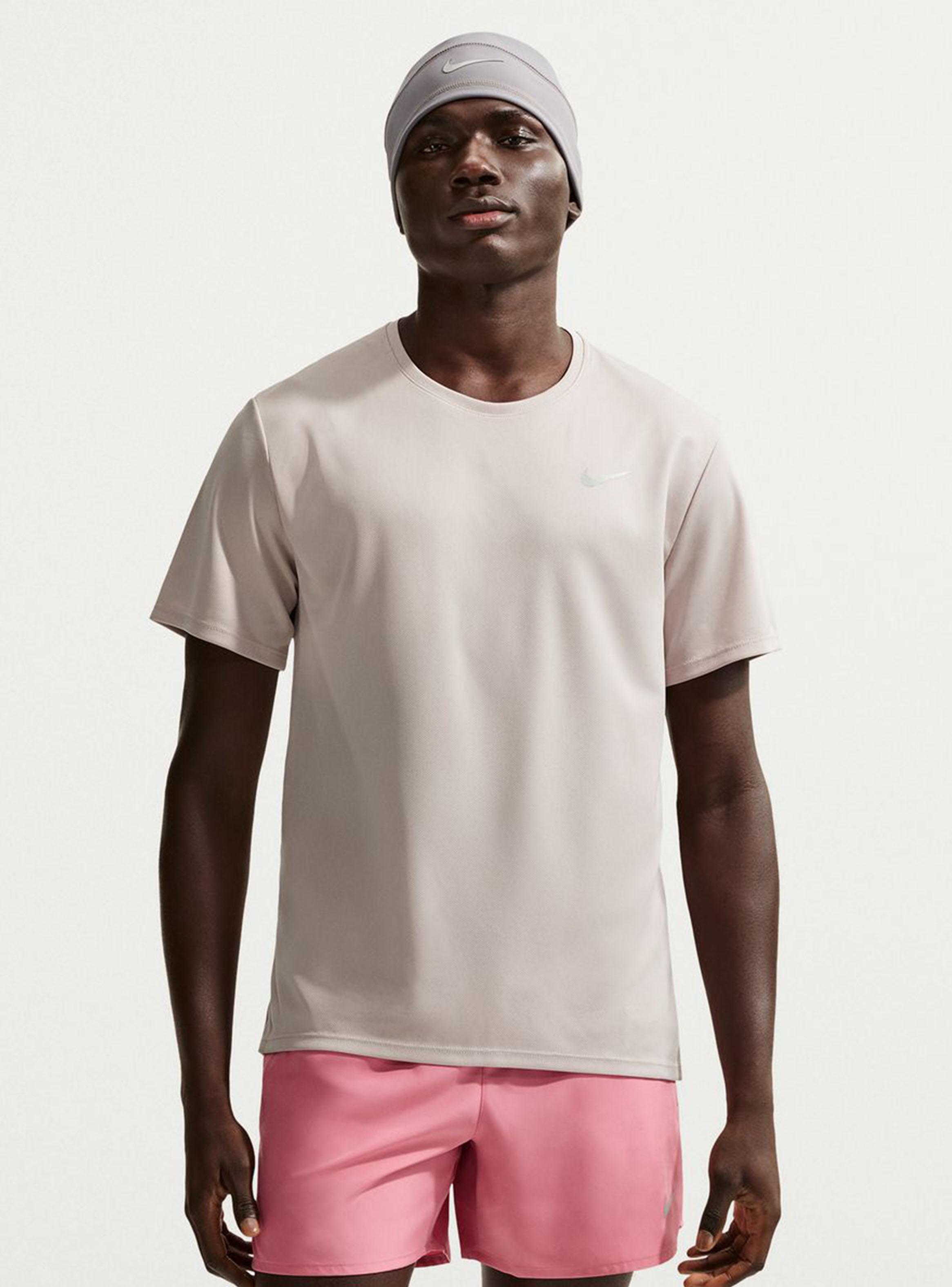 Polera Lisa Manga Corta Dri-FIT UV-0