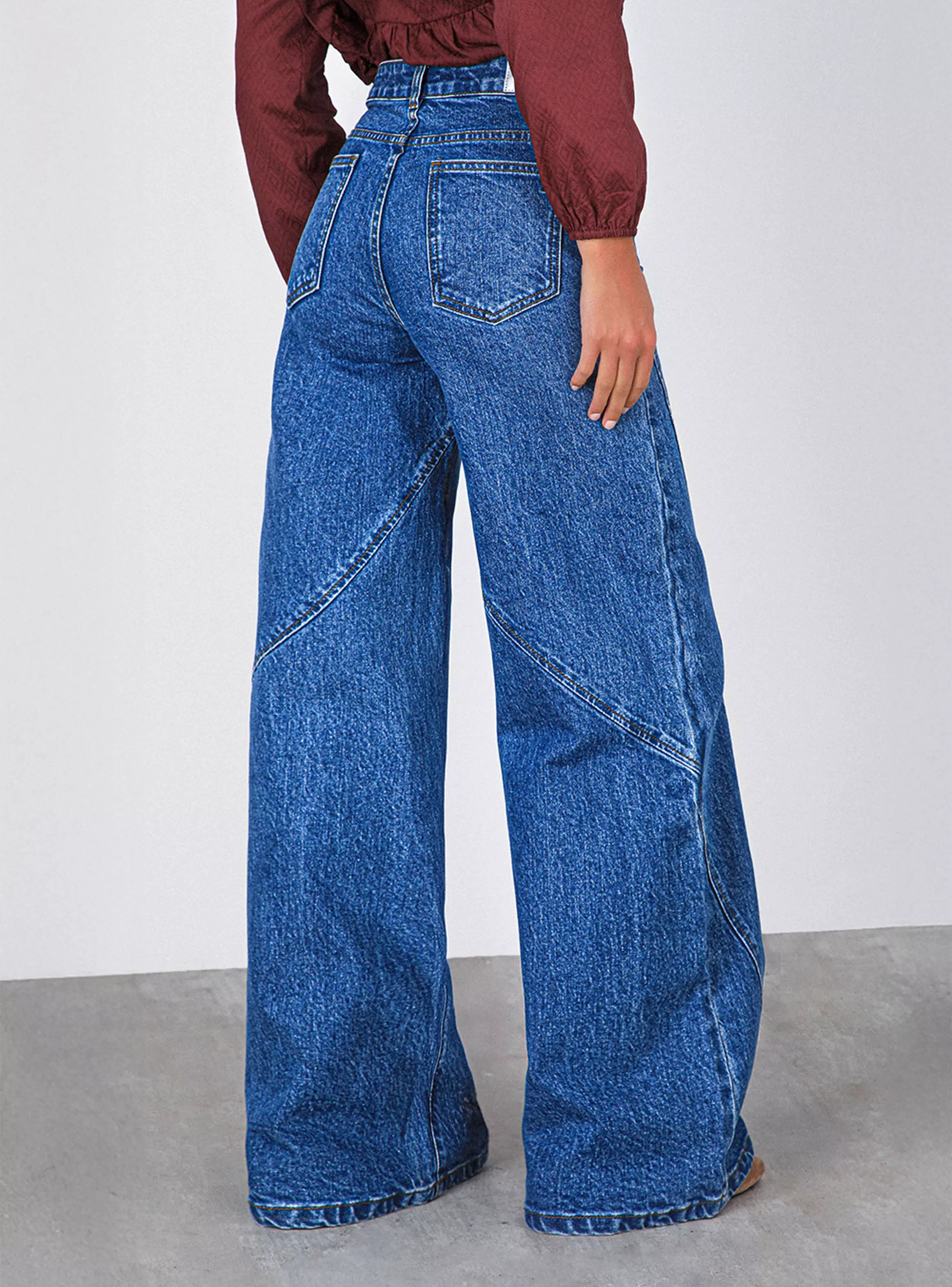 Pantalón Cortes Cruzados-2