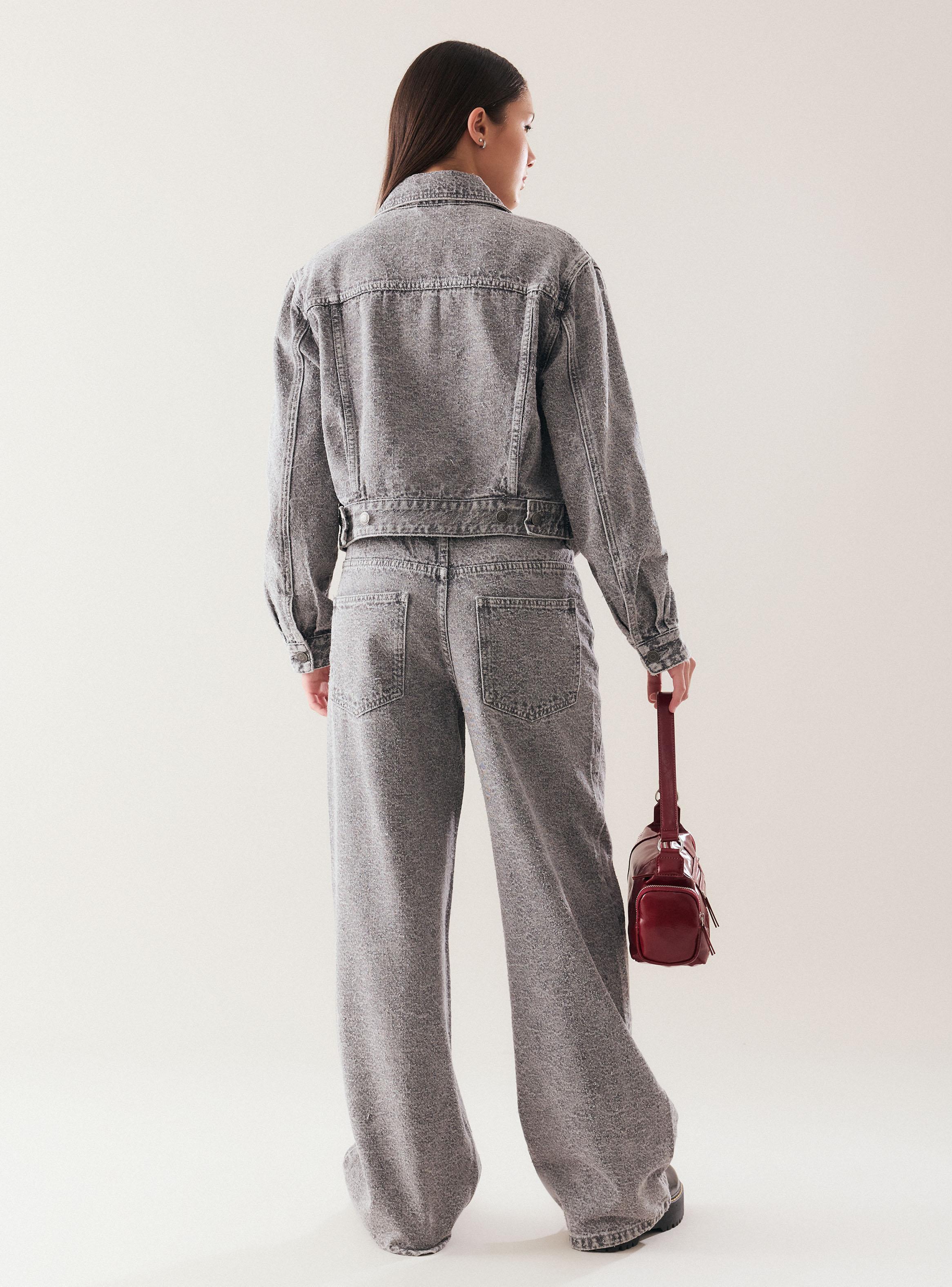 Chaqueta Denim Lavado con Bolsillos Frontales-5