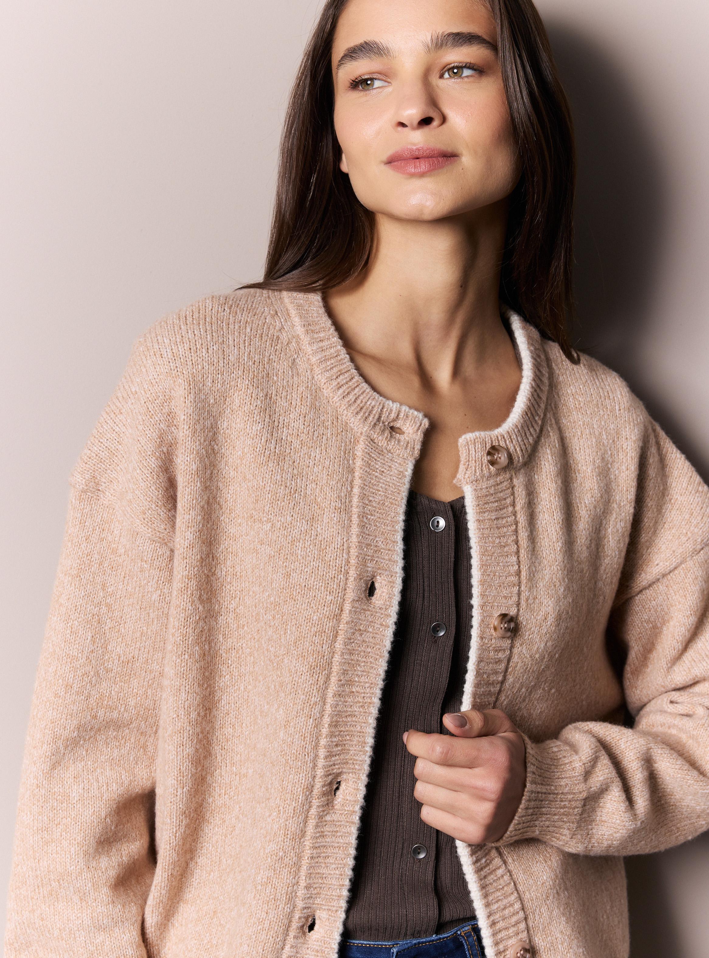 Cardigan Detalle en Contraste-2