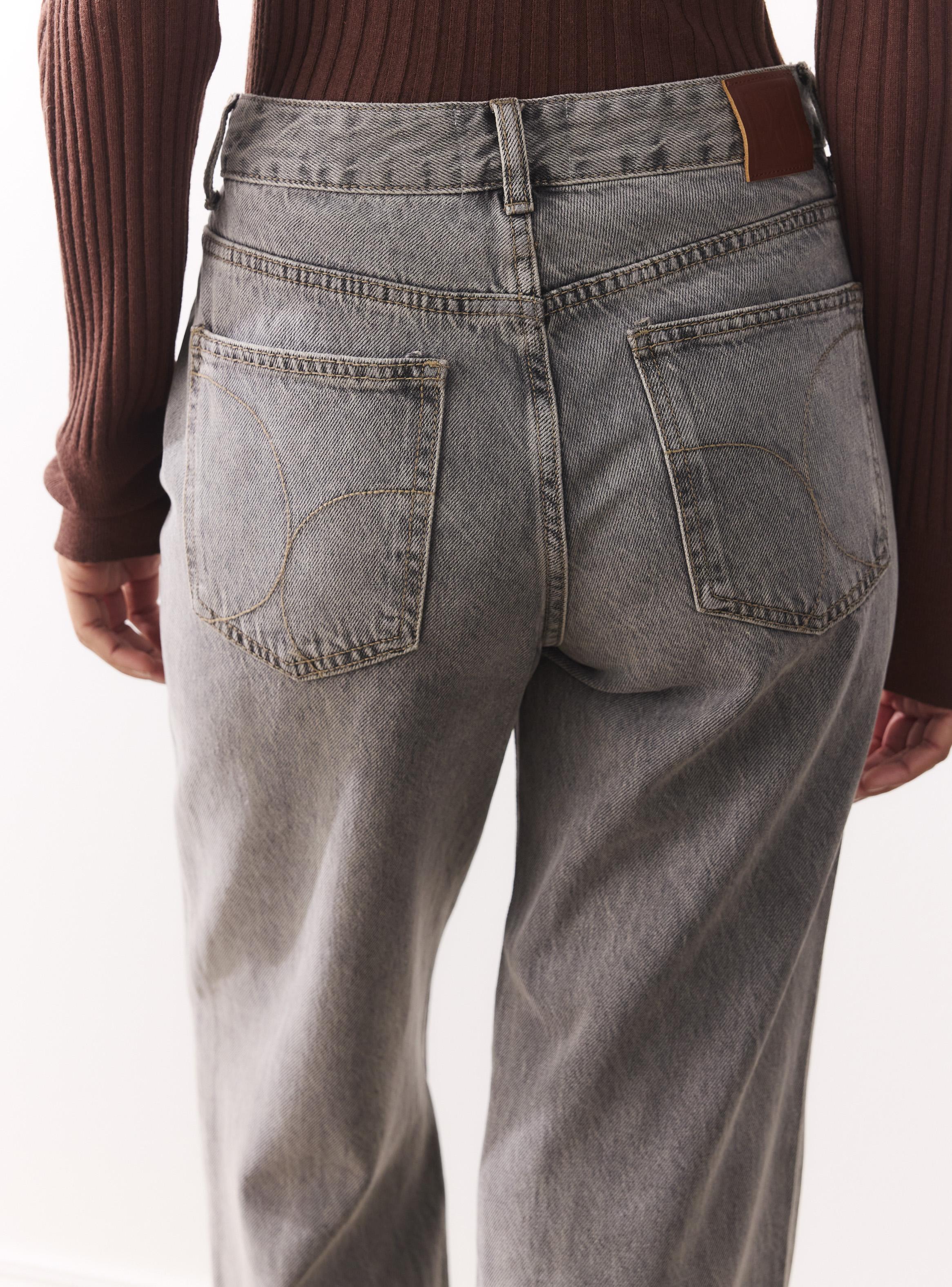 Jeans Tiro Medio Straight-3