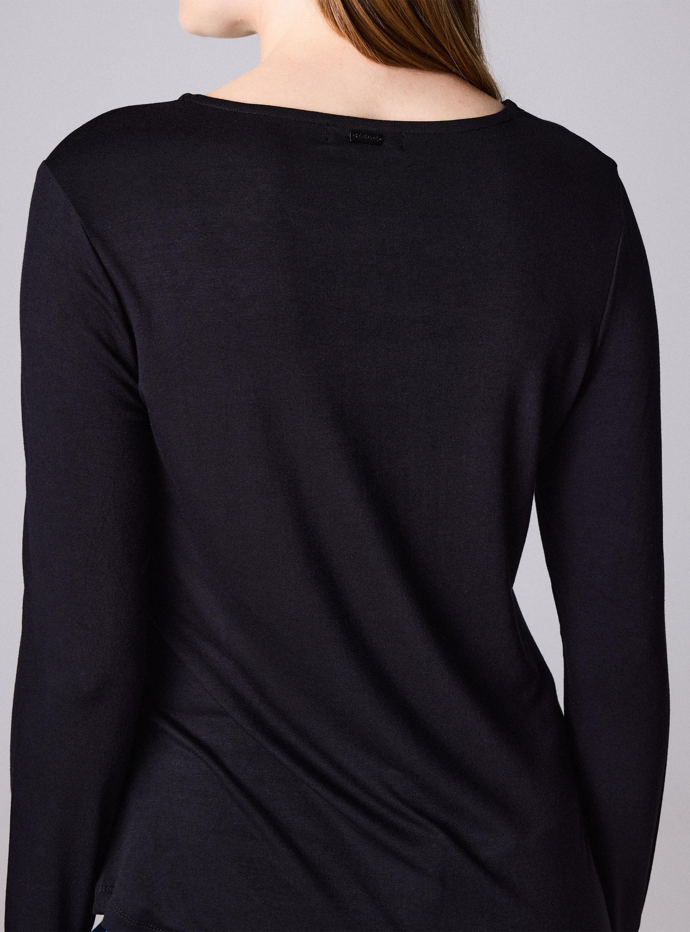 Polera Básica Lisa Manga Larga Cuello Redondo Regular Fit-3
