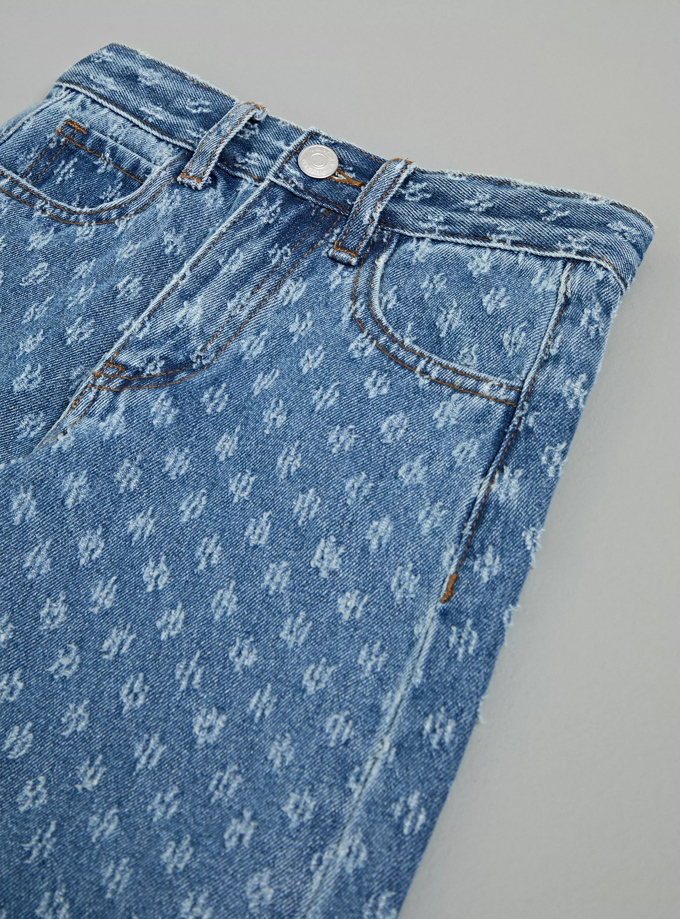 Jeans con Diseño Láser Niña-3