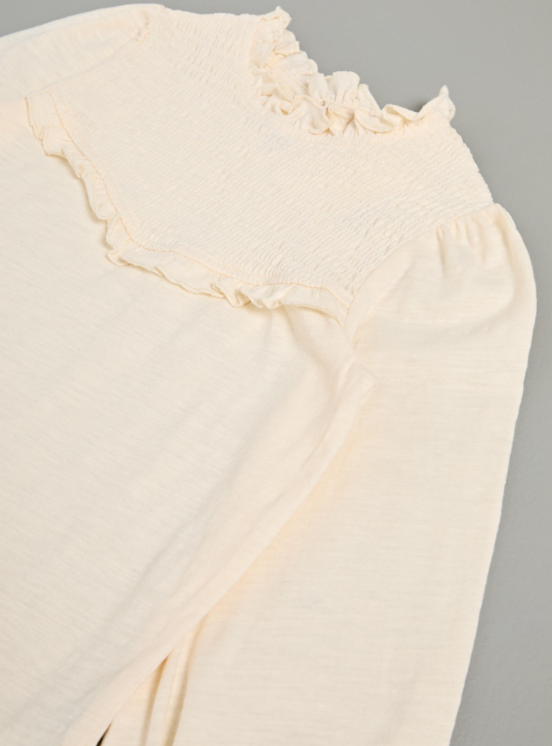 Polera Aplicación Panal de Abeja en Pecho y Puños Vuelos-3