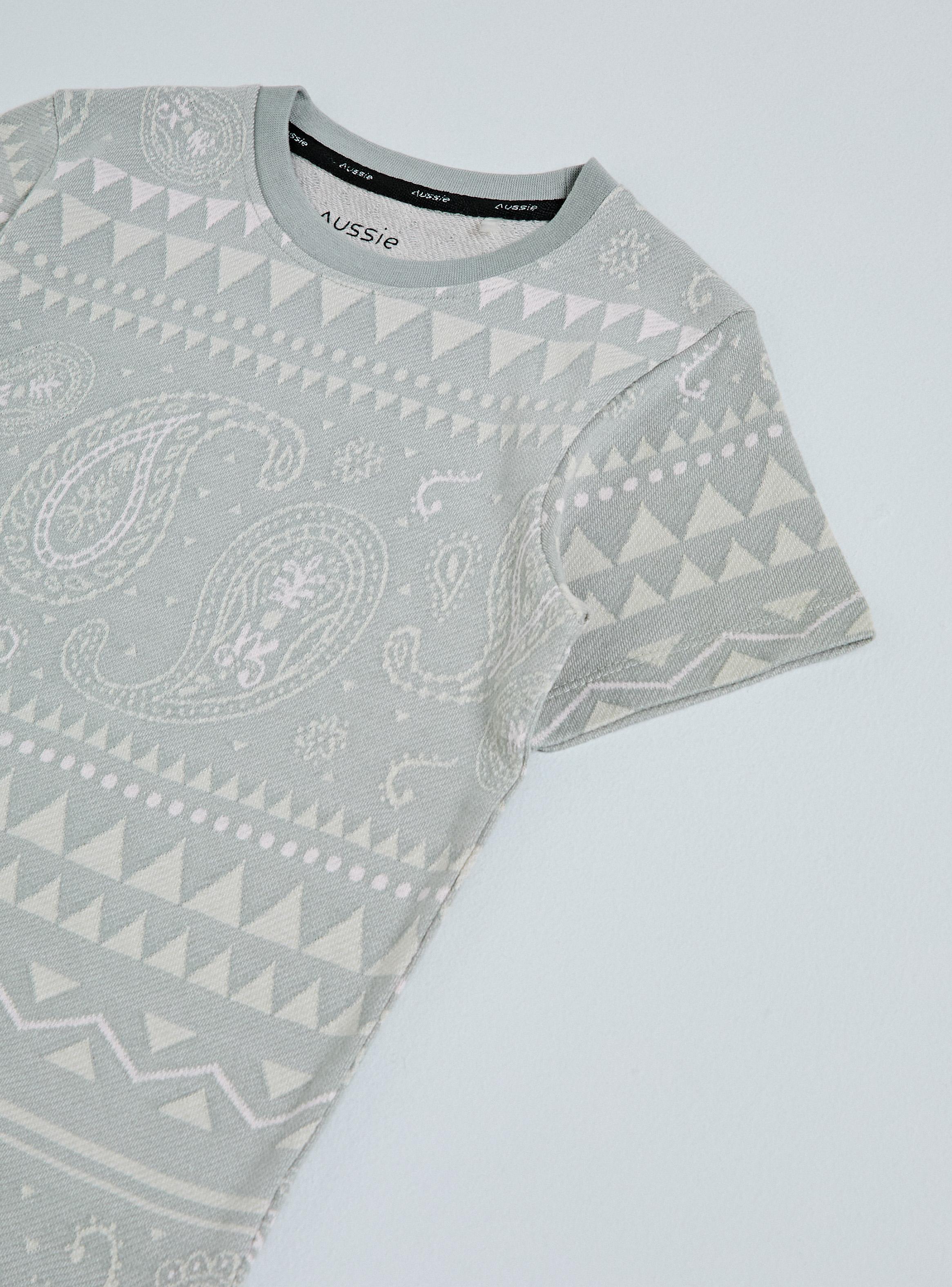 Polera Full Diseño Ornamental-3
