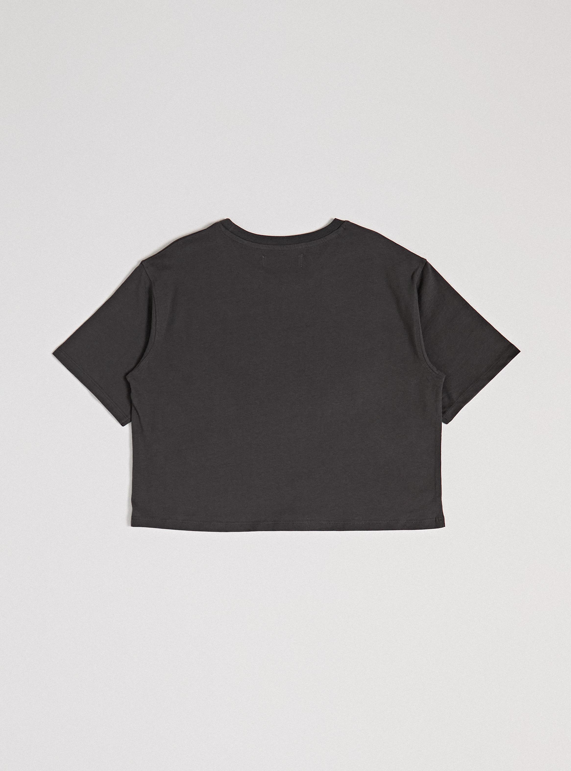 Polera Boxy Diseño Tachas-2