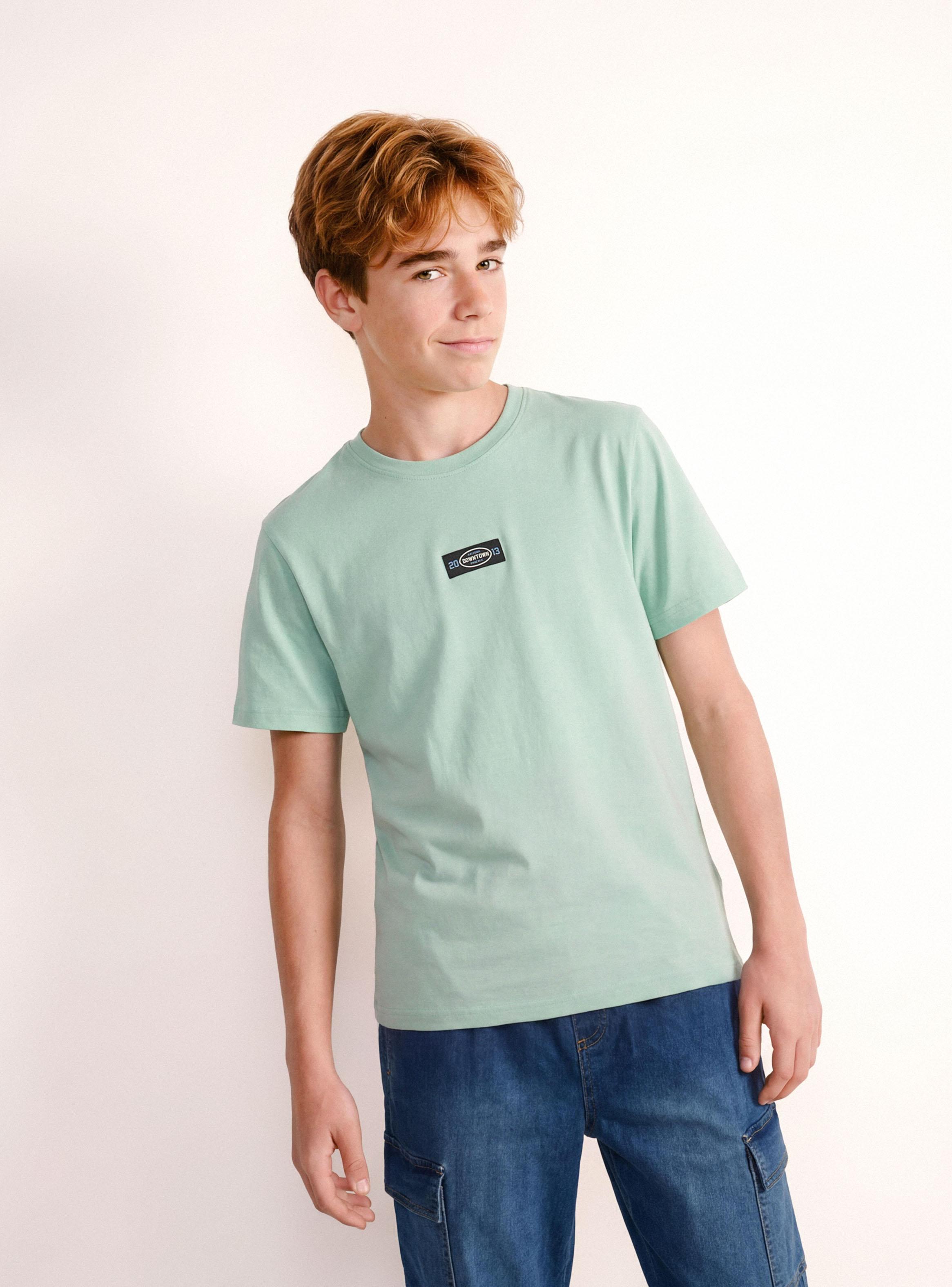 Polera Mini Parche Frontal con Print Espalda-0