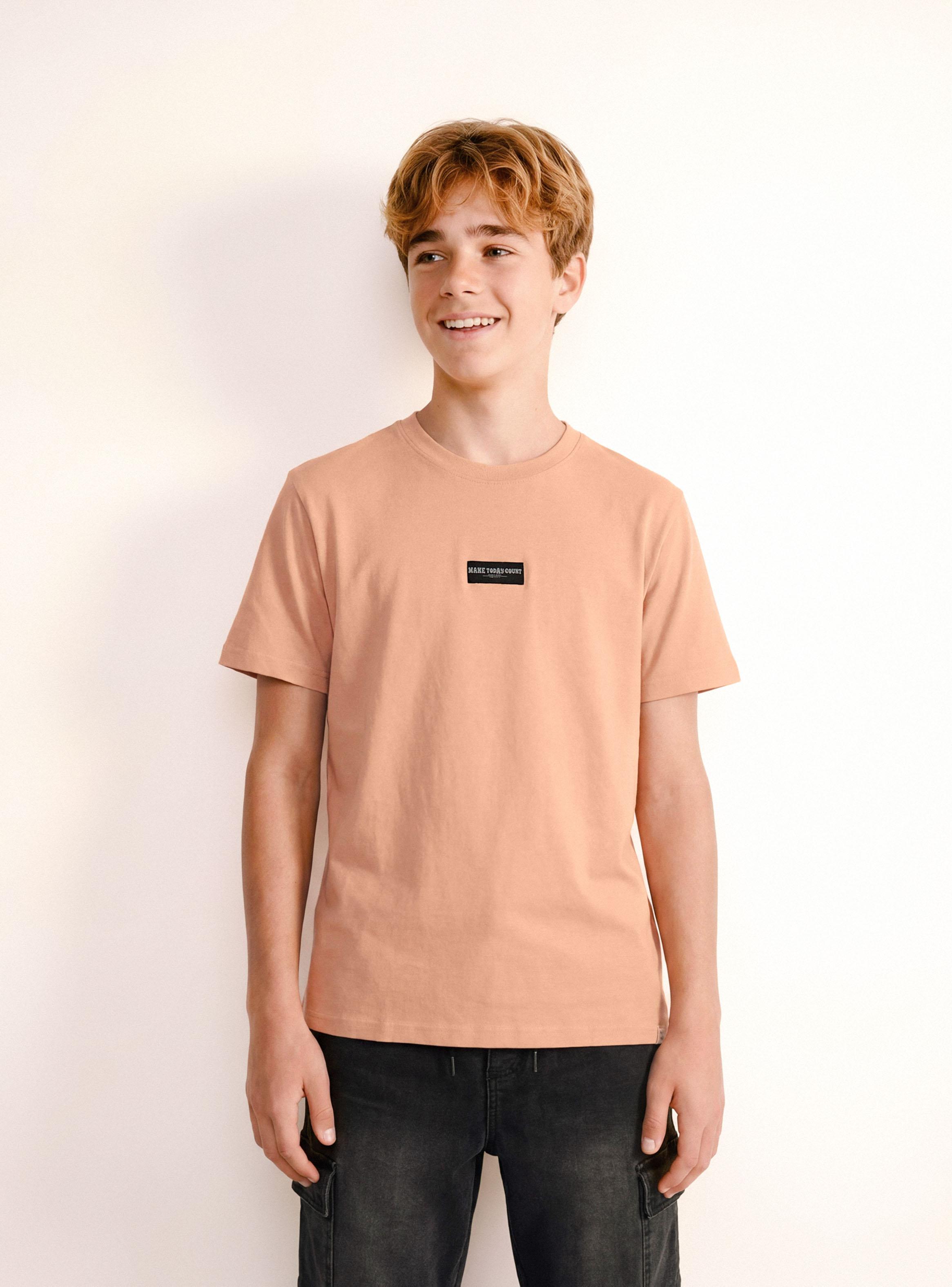 Polera Mini Parche Frontal con Print Espalda-0