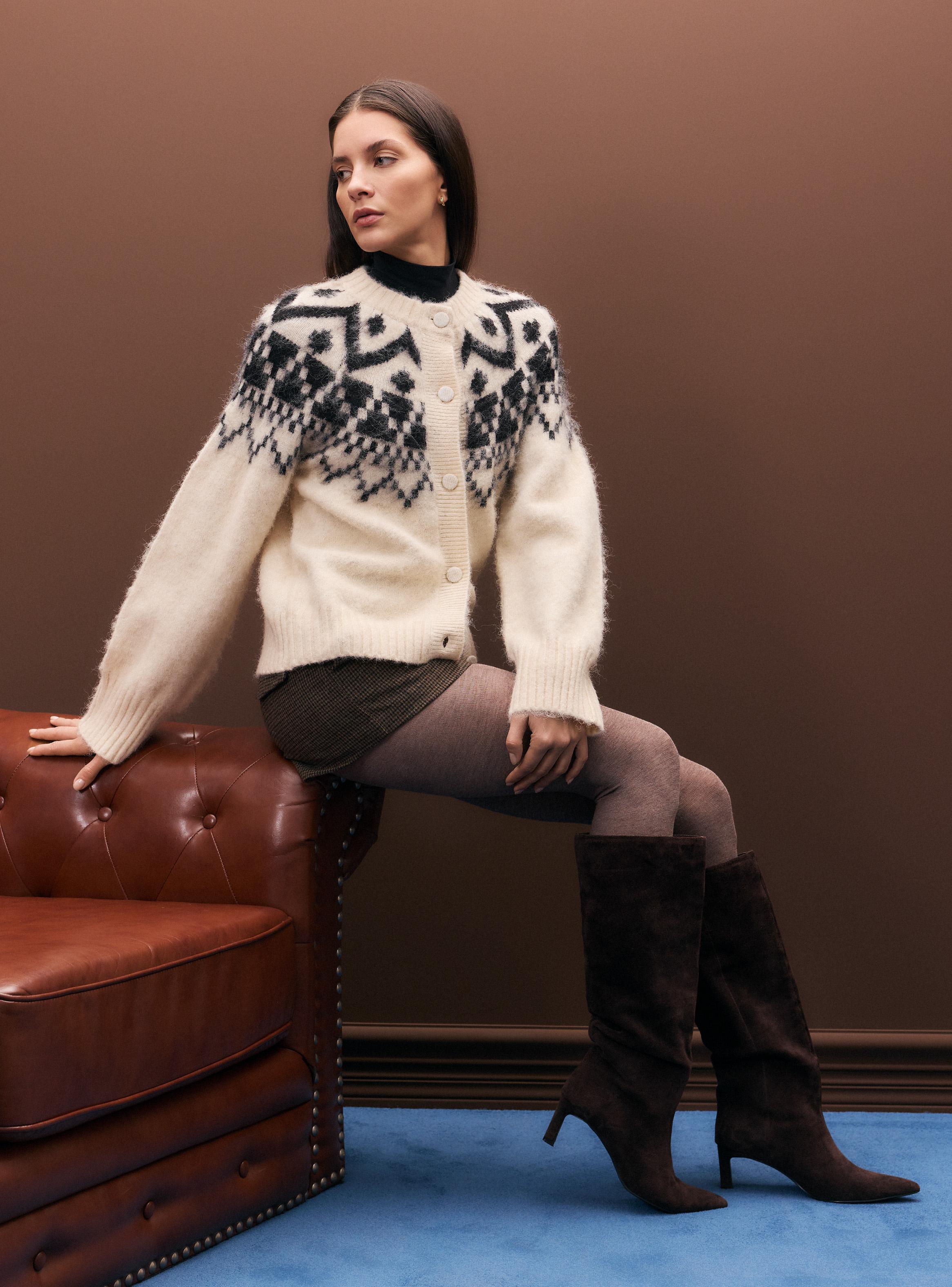 Cardigan Diseño Nórdico Contiene Lana-4