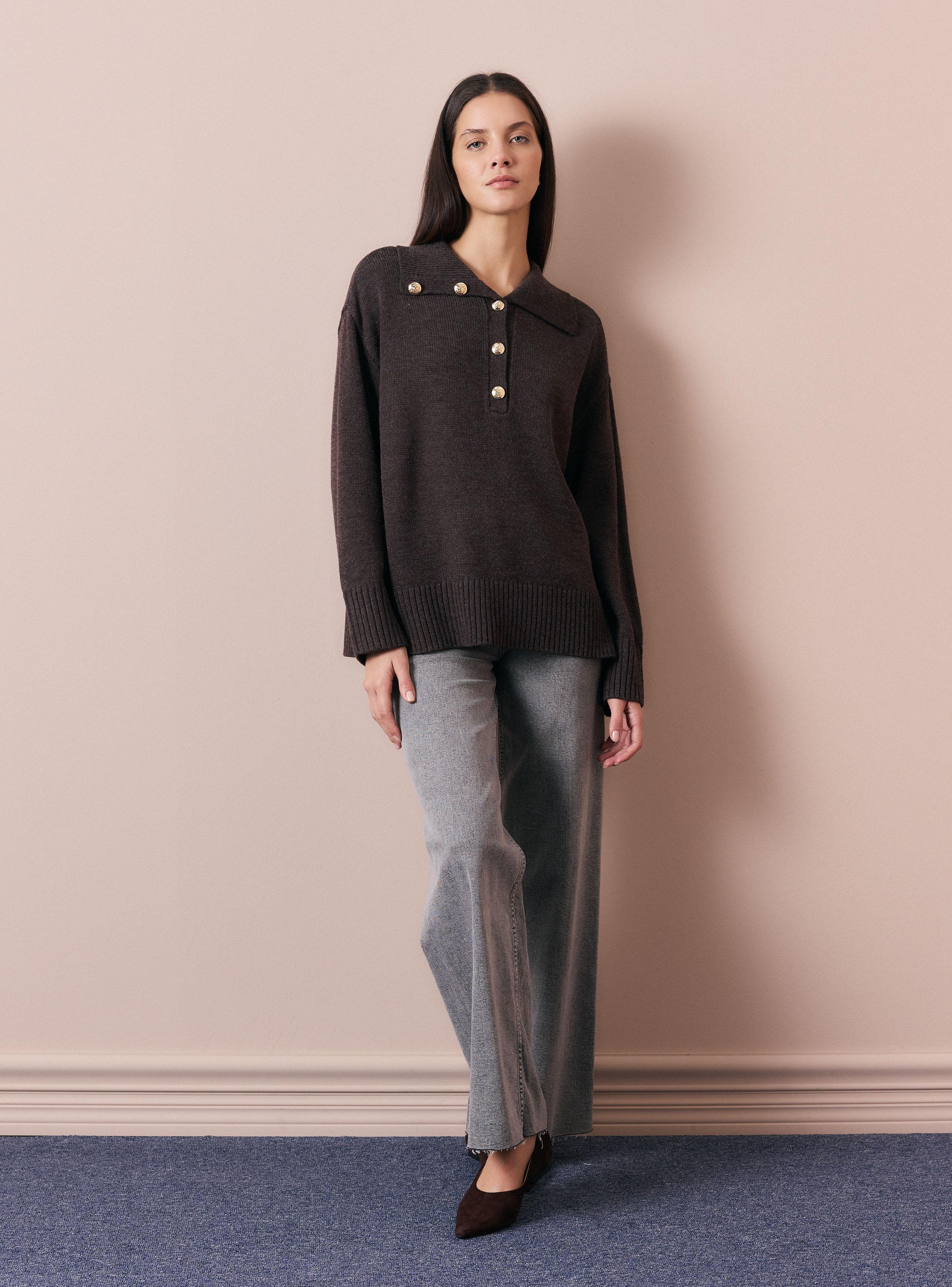 Sweater Cuello Polo con Botones Metálicos-4