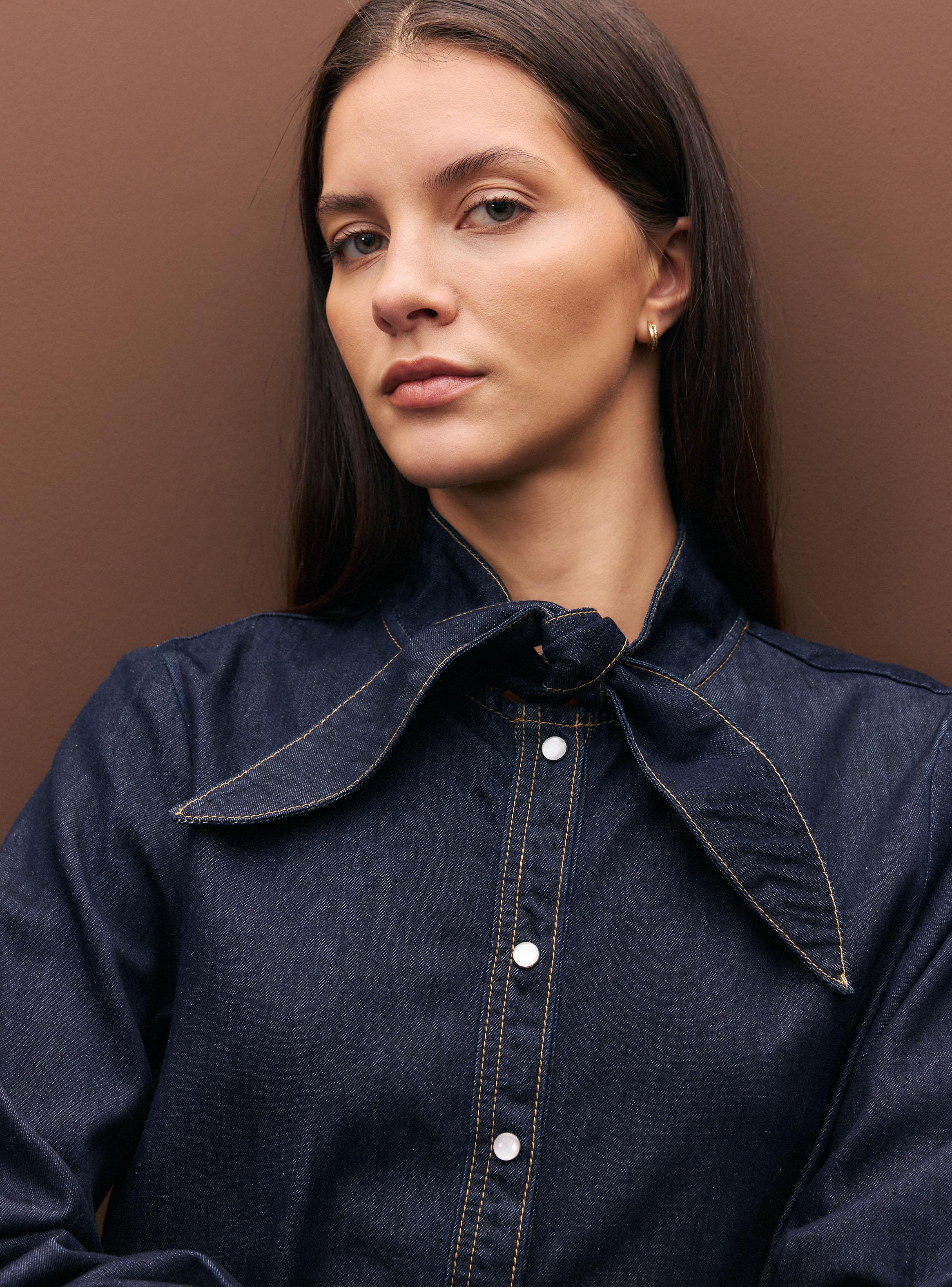 Blusa Denim Botones y Cuello con Lazos-3