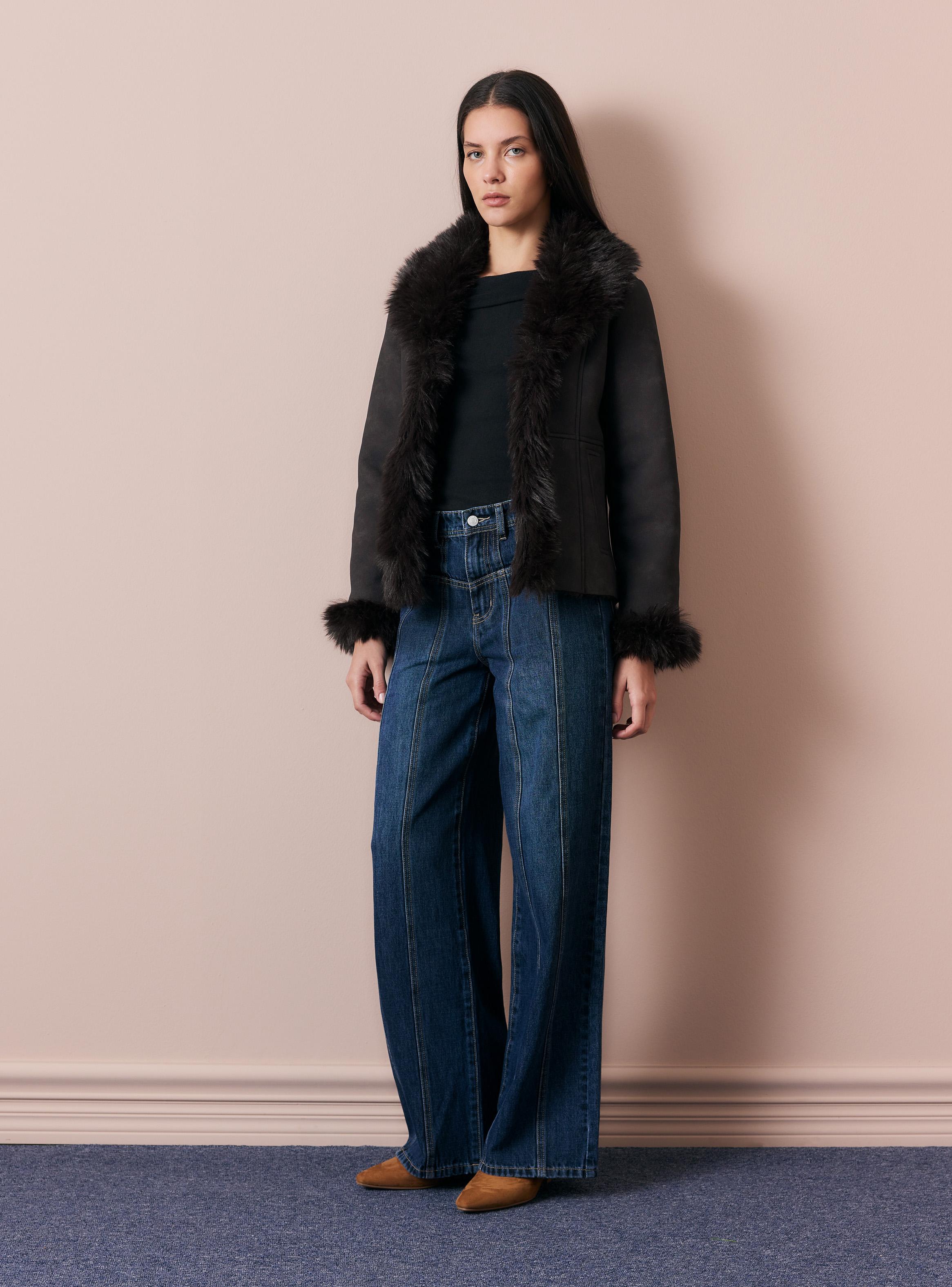 Chaqueta Entallada Efecto Gamuza con Piel-4