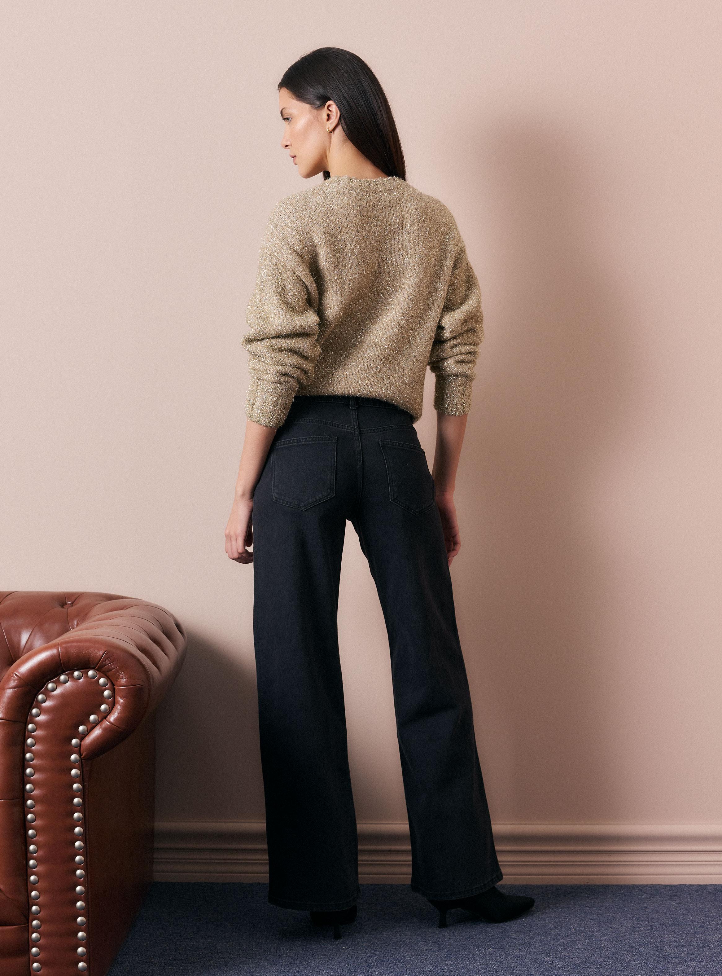 Jeans Flare Tiro Alto Detalle Bolsillos-5