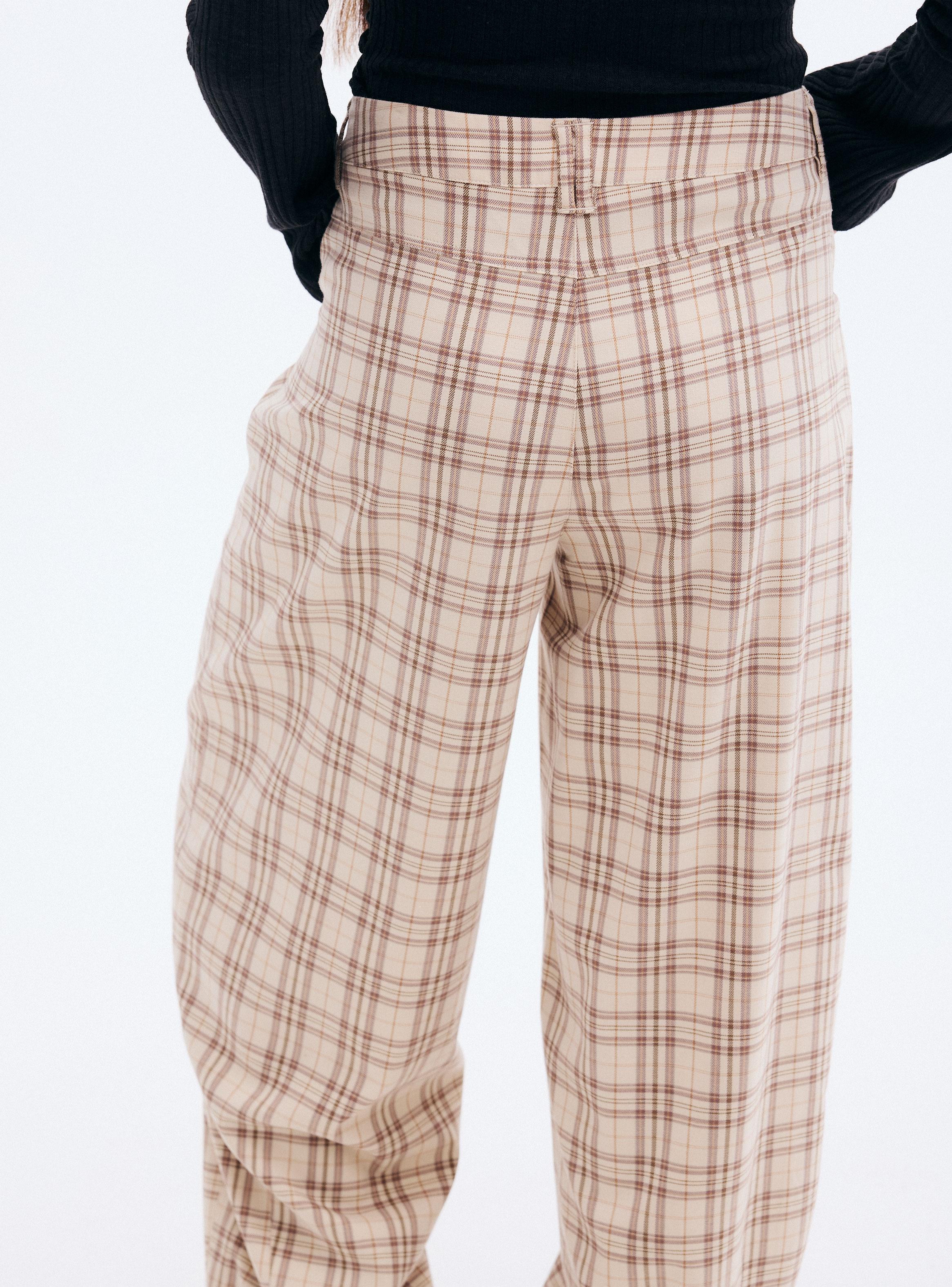 Pantalón con Cuadros Wide Leg Tiro Alto-3