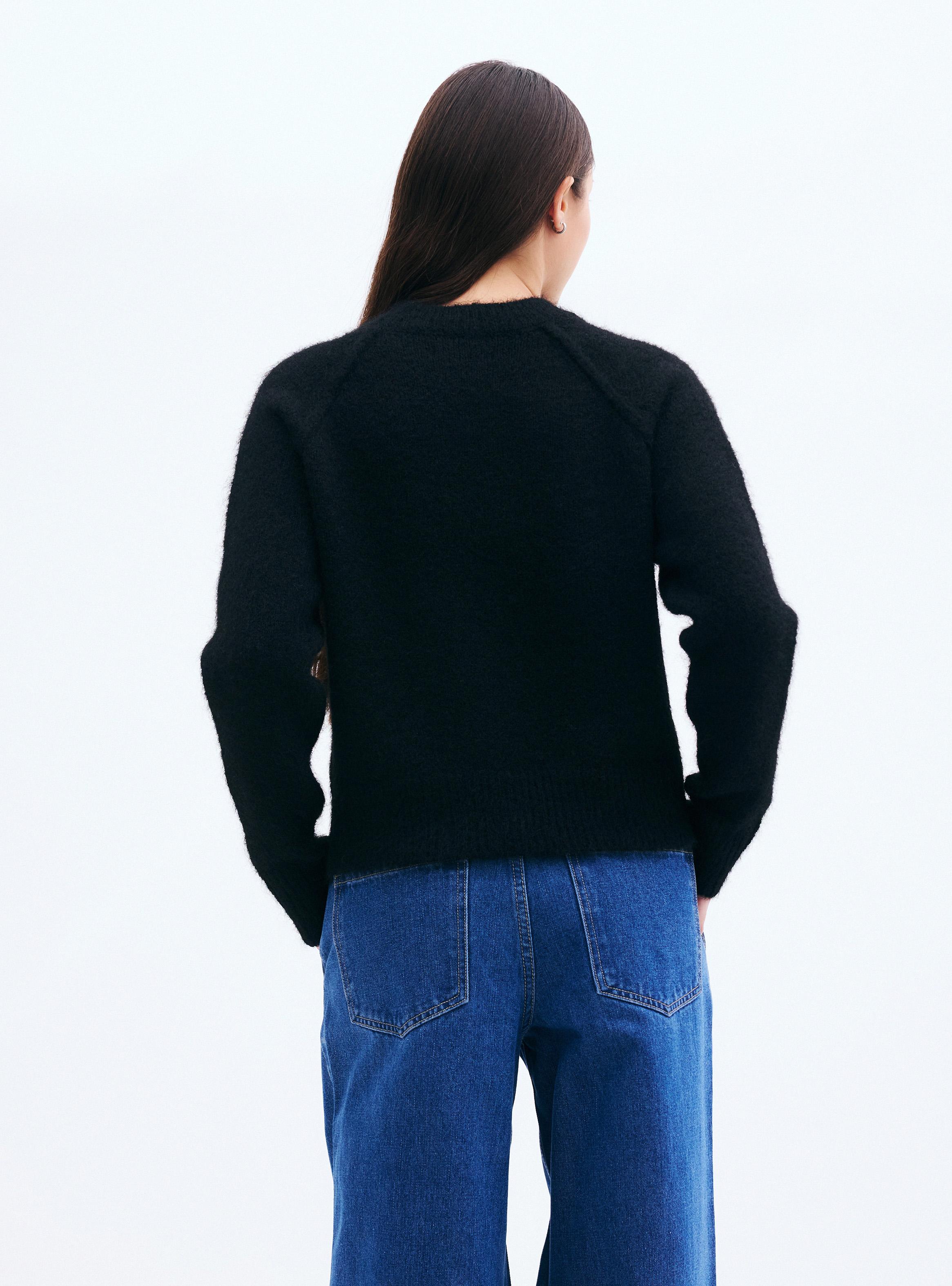 Sweater Manga Raglán y Cuello Redondo-1