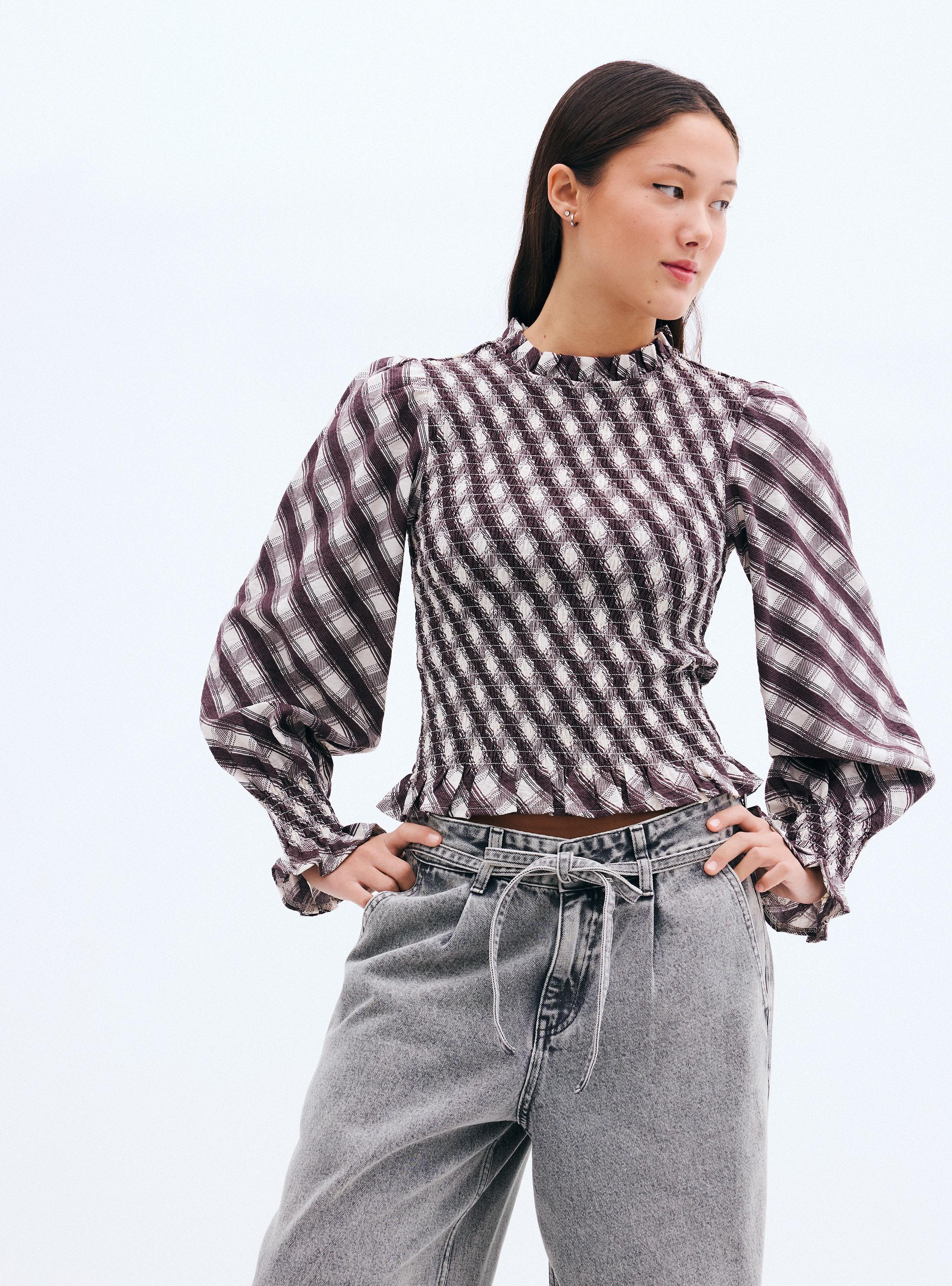 Blusa Cuadros Cuello Alto Fruncido-0
