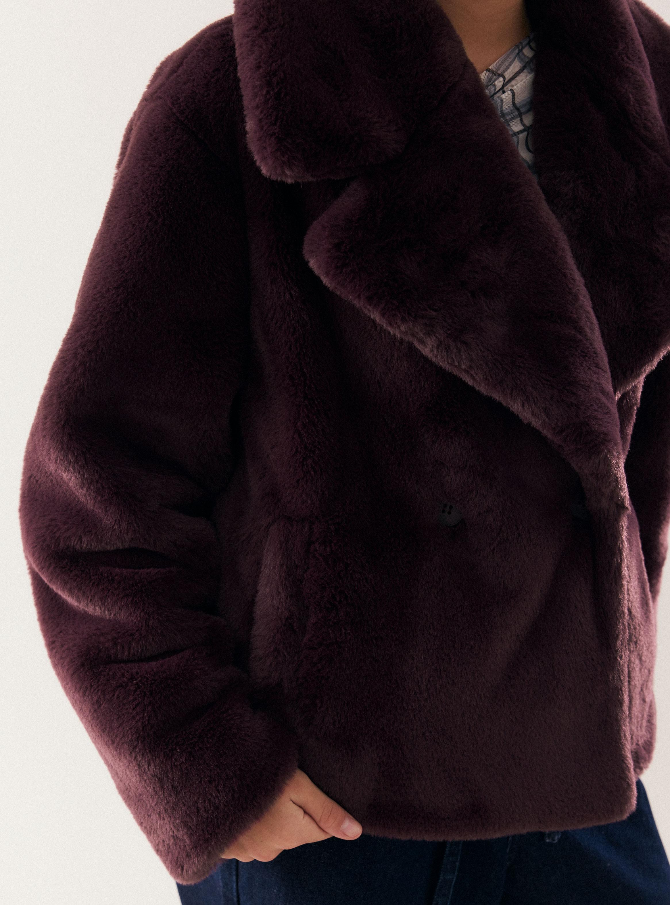 Chaqueta Peluda Oversize con Solapas Amplias-3