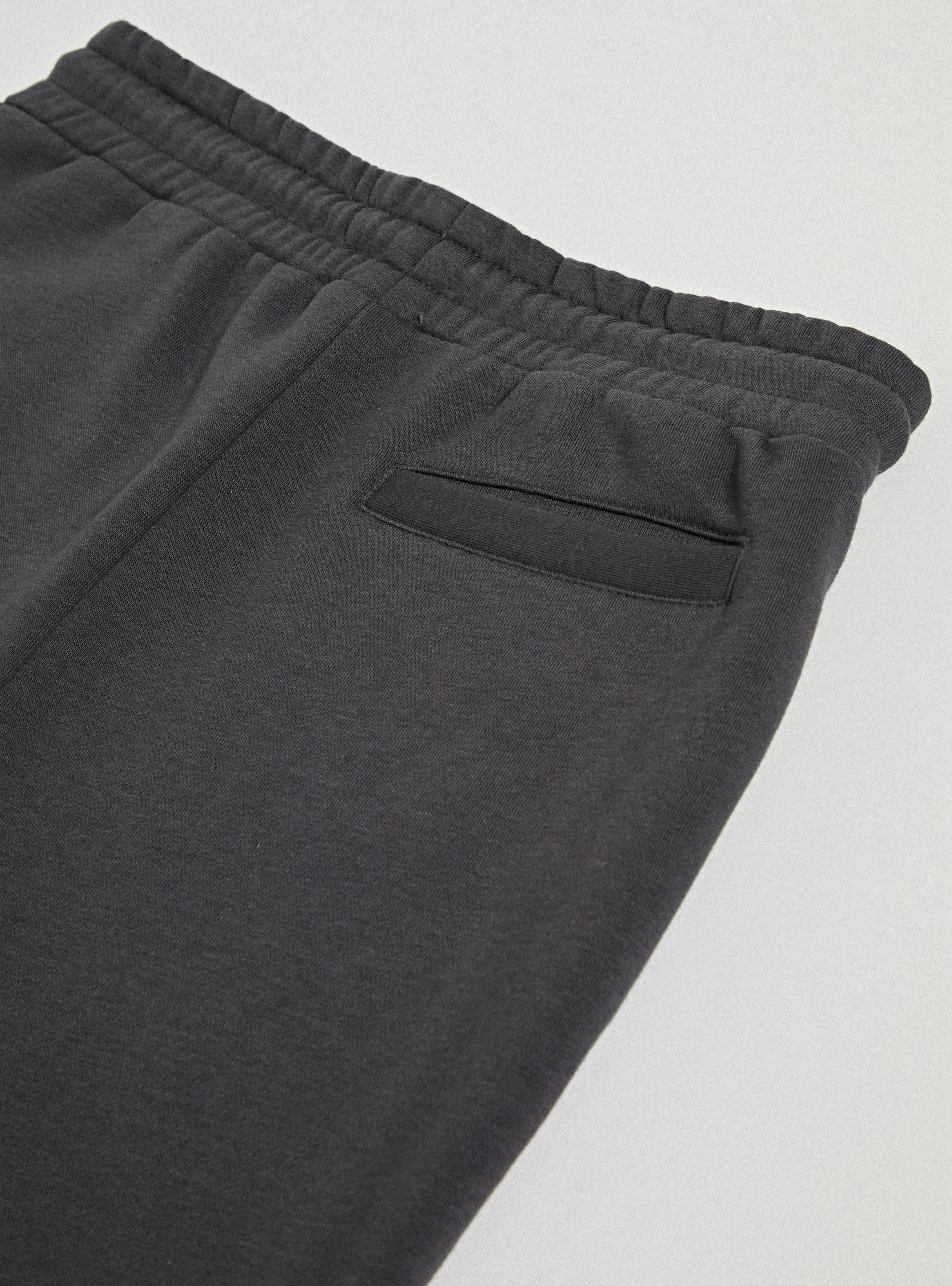 Pantalón de Buzo Diseño Jogger-2