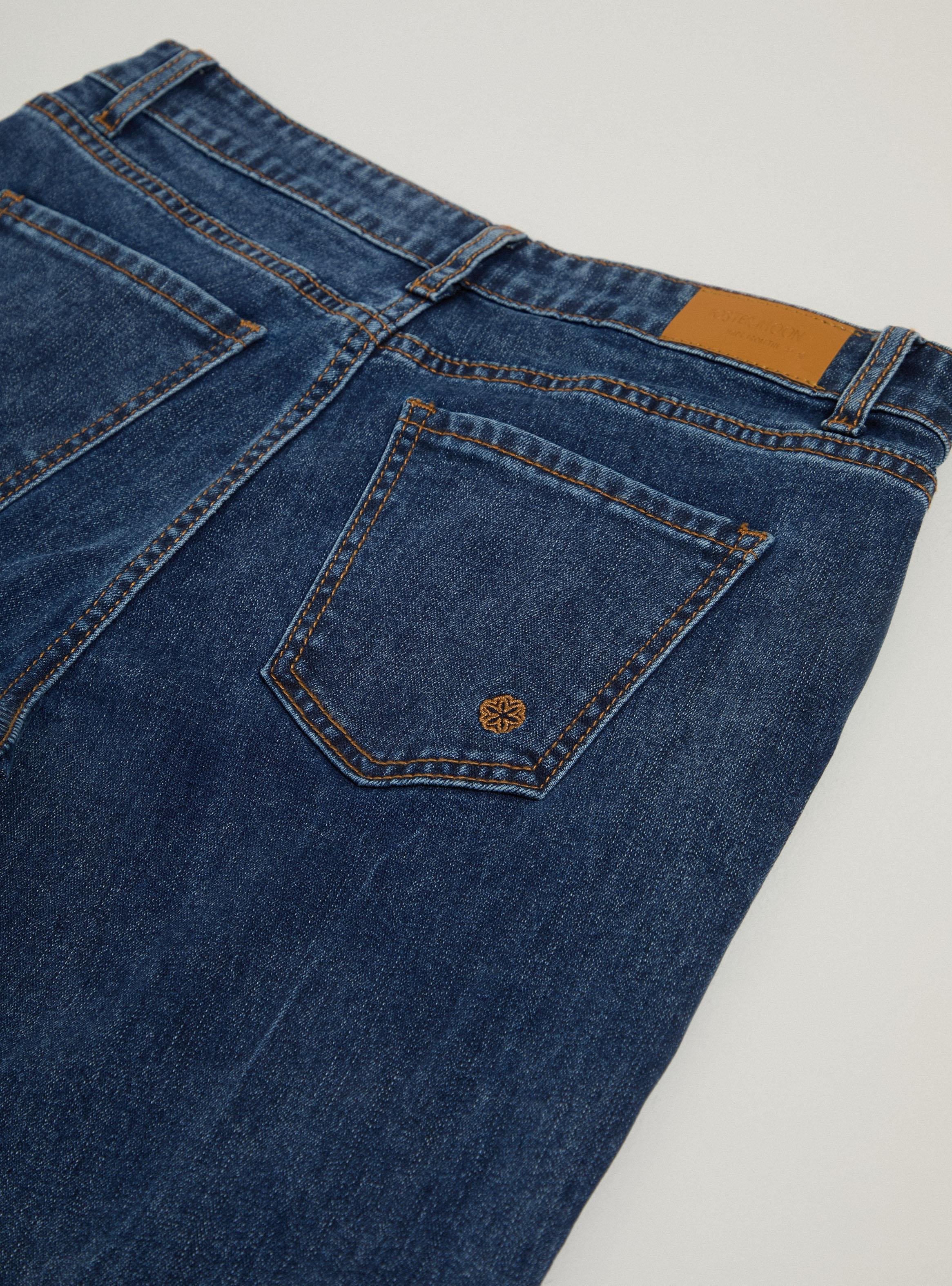 Jeans Botones en Pierna-2